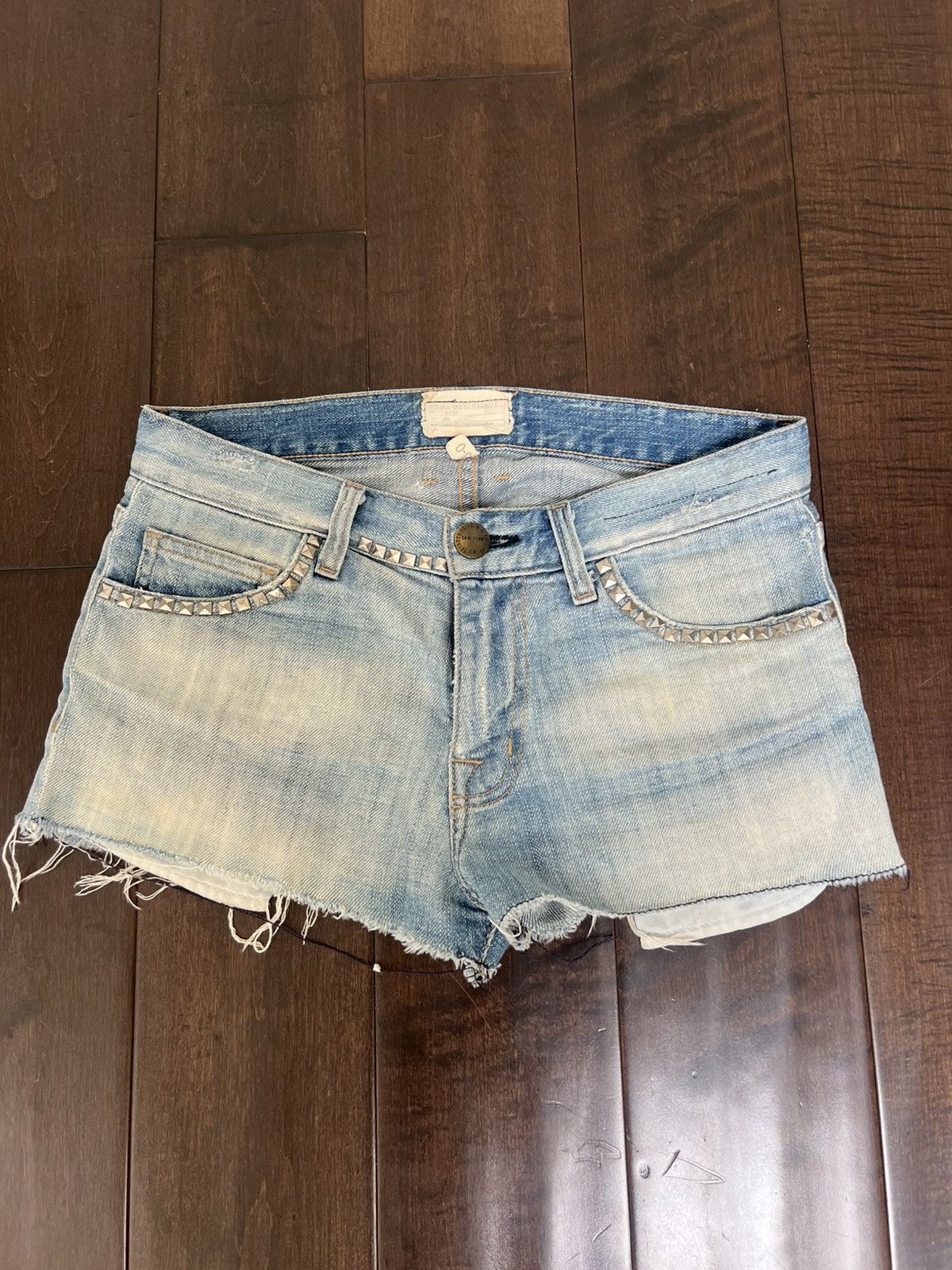 Current/Elliot Vintage denim shorts with studs Current Elliot Size 23" - 1 Thumbnail