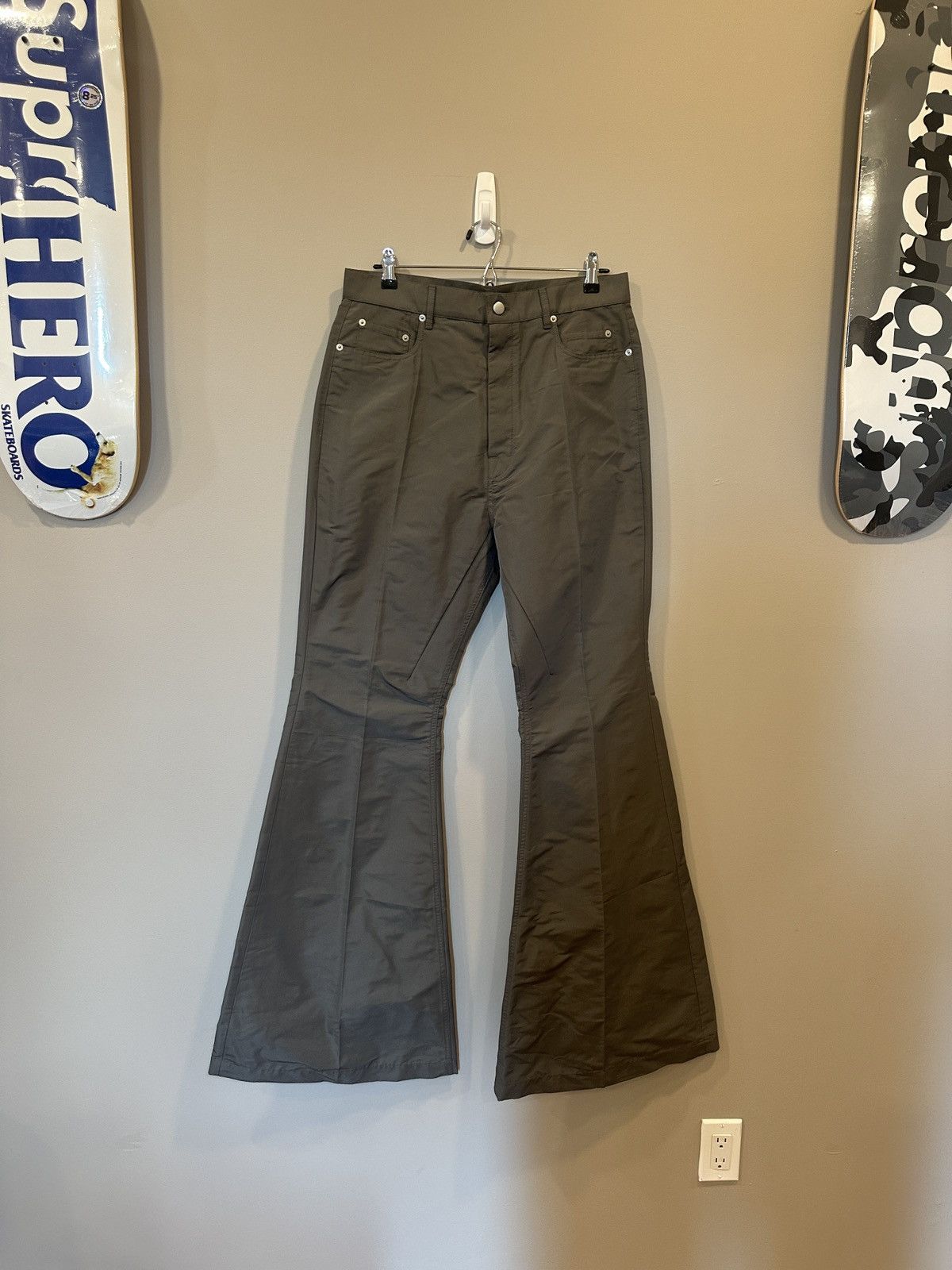 Rick Owens Rick Owens Mainline Dust Flare Pants Size US 34 / EU 50 - 1 Thumbnail