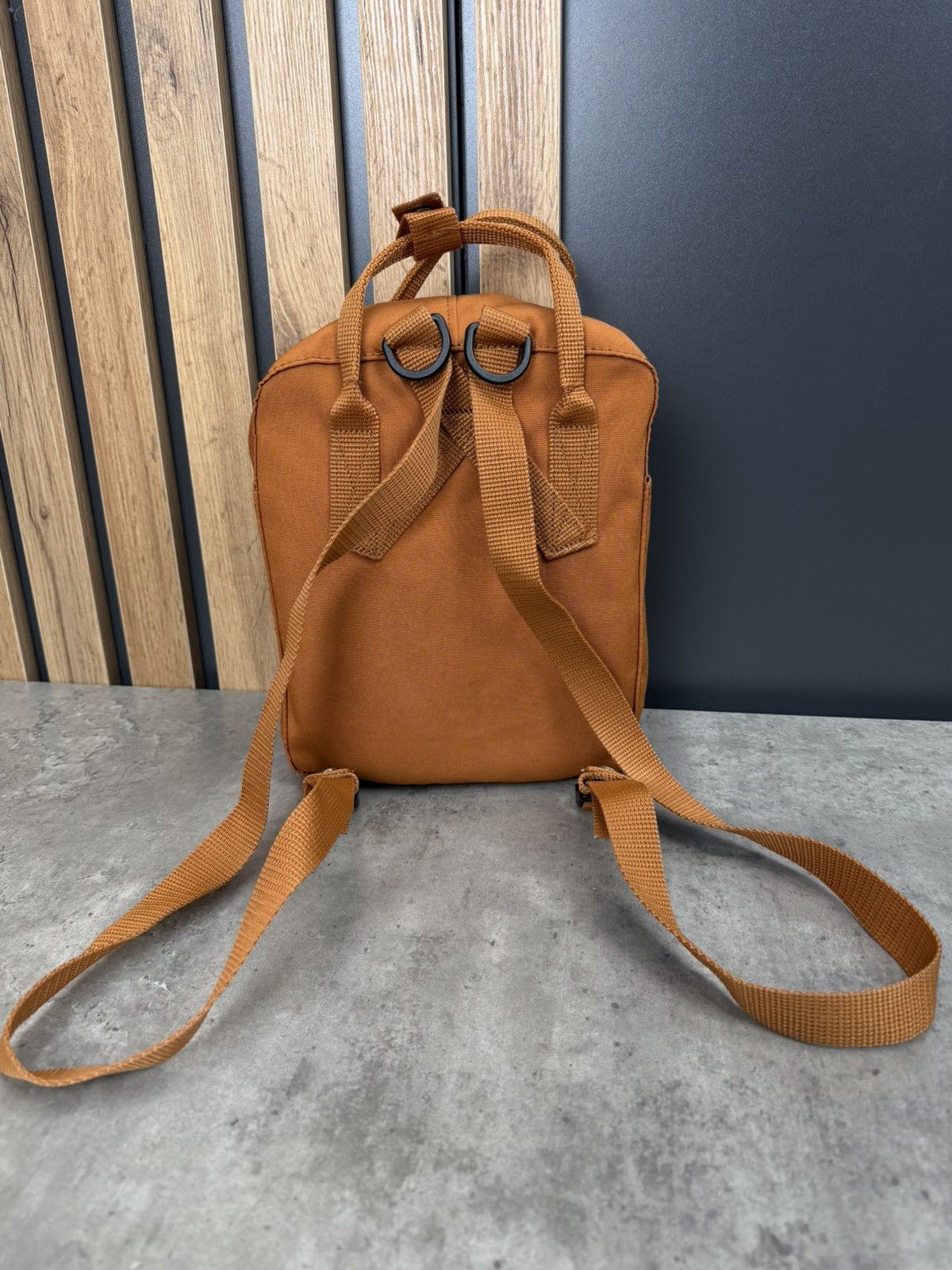 Fjallraven Fjallraben Kanken Mini Backpack Orange/Brown Unisex Size ONE SIZE - 4 Thumbnail