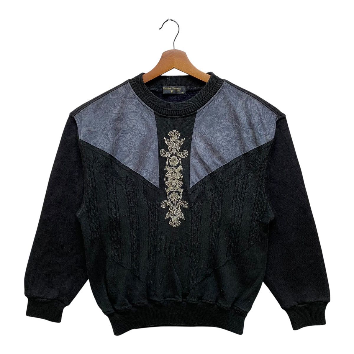 Valentino Rudolph Valentino Vintage Sweatshirt Black 90s Size M Size US M / EU 48-50 / 2 - 1 Thumbnail