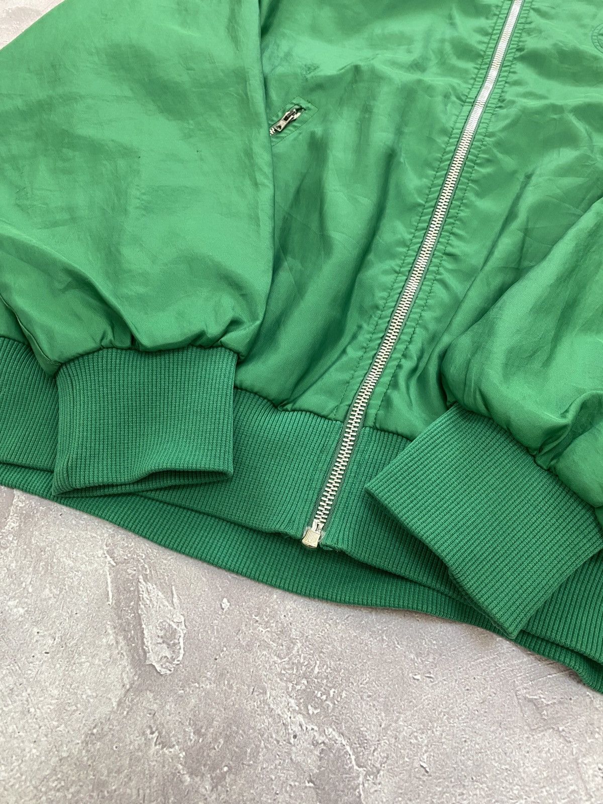 Lacoste Vintage Chemise Lacoste Nylon Bomber Jacket Size L Size US L / EU 52-54 / 3 - 9 Thumbnail