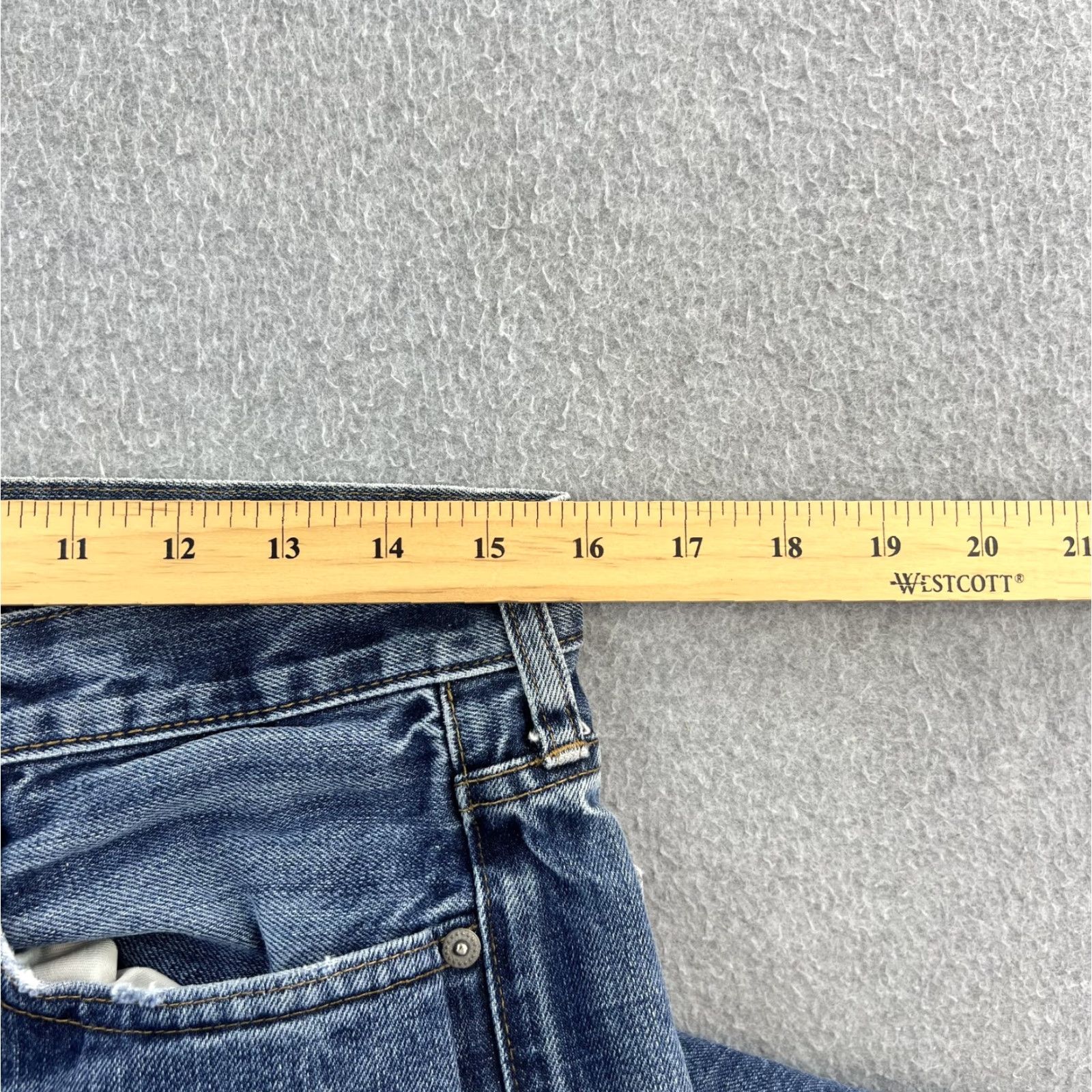 J.Crew J.Crew Jeans Mens 32x30 Blue Denim Straight Leg Style 47 Classic Fit Casual Size US 32 / EU 48 - 3 Thumbnail