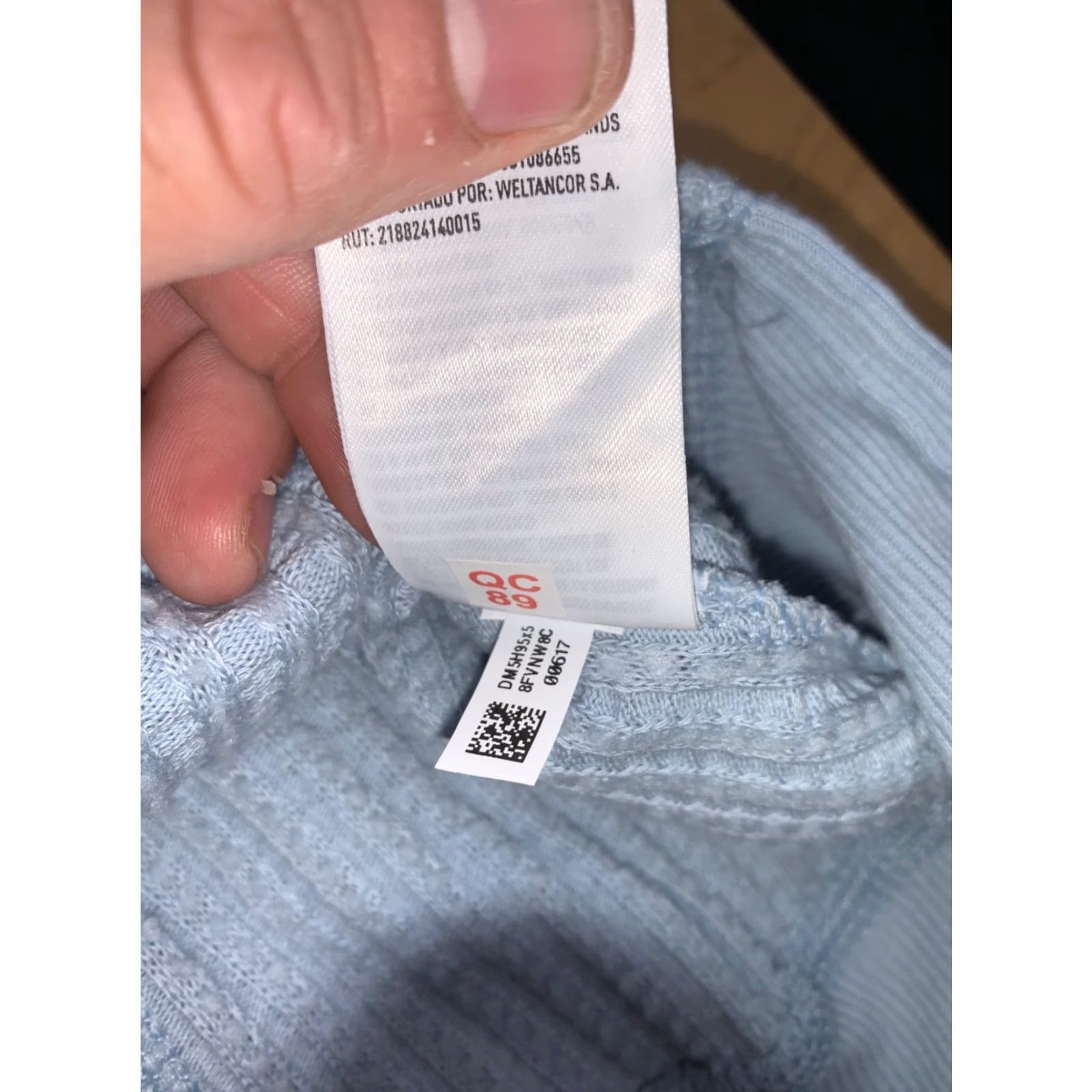 American Eagle Outfitters American Eagles Outfitters V Neck Sweater Womens S Blue Oversize Pullover 12662 Size S / US 4 / IT 40 - 4 Thumbnail