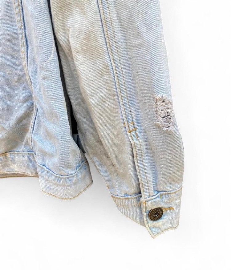 Other Rolling Paper Light Wash Distressed Jean Jacket Size M / US 6-8 / IT 42-44 - 5 Thumbnail