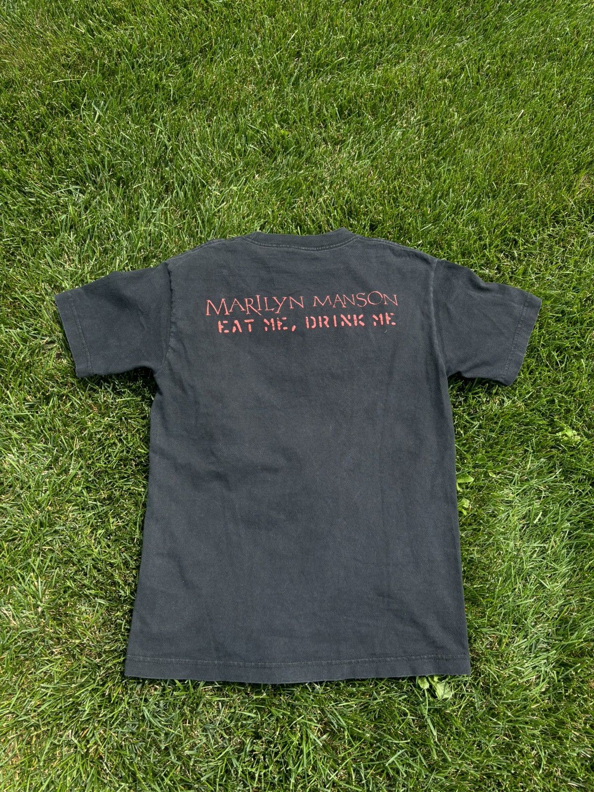Band Tees Vintage Marilyn Manson “Eat Me Drink Me” Tour Tee Size US S / EU 44-46 / 1 - 2 Thumbnail