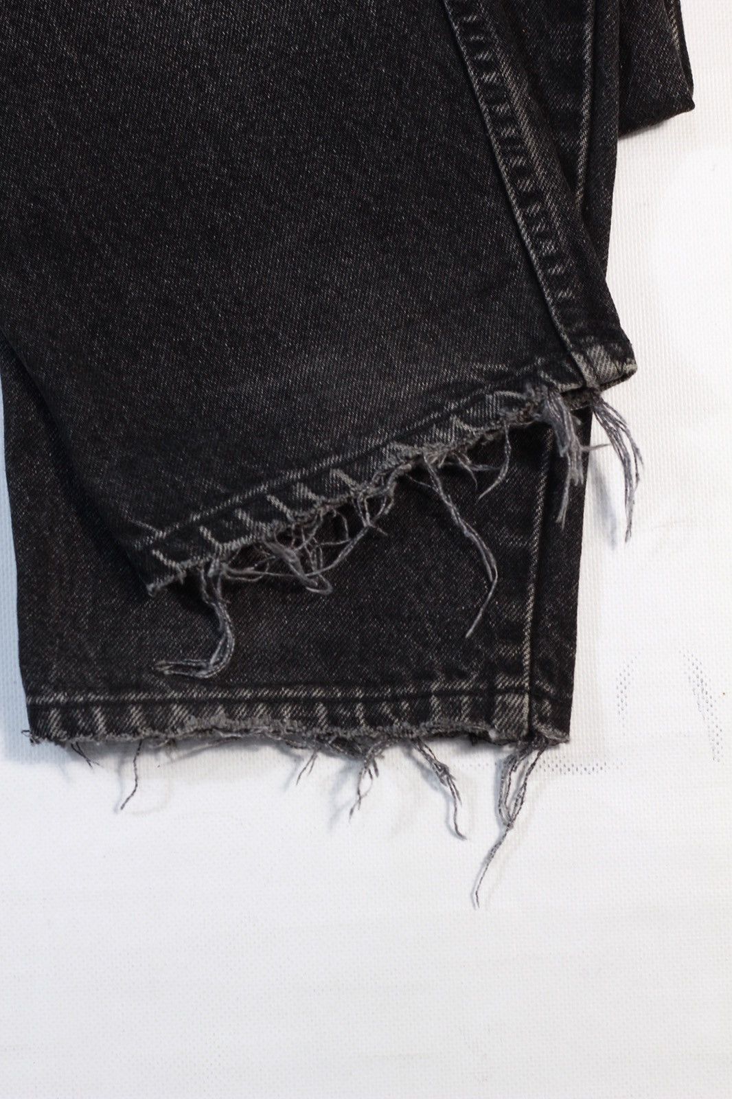 Levi's Vintage Clothing Vintage 1993 Levi’s 550 Denim Pants Made in the USA Size US 36 / EU 52 - 12 Thumbnail