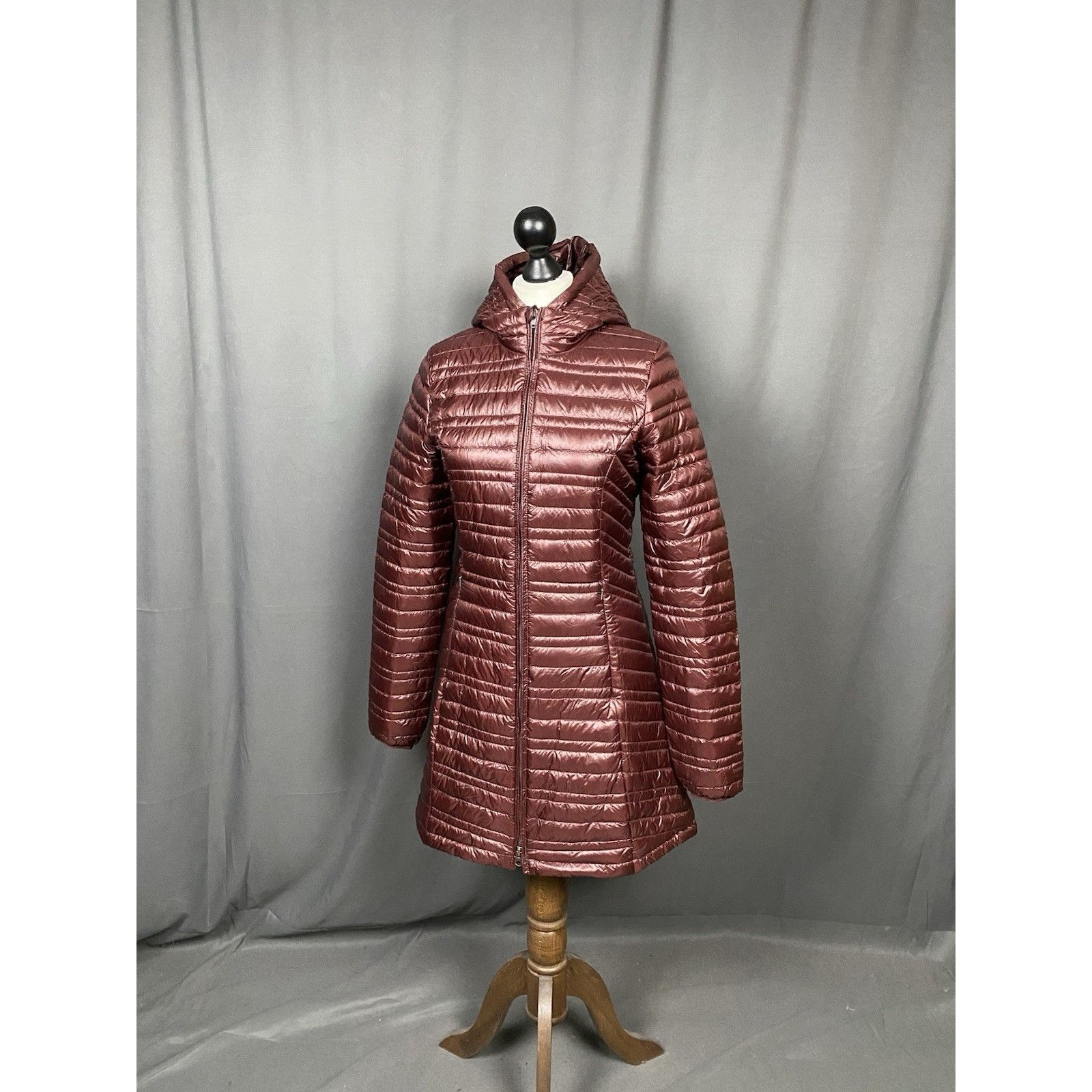 Patagonia Patagonia Women's Red Burgundy Down Insulated Long Parka Jac Size S / US 4 / IT 40 - 4 Thumbnail