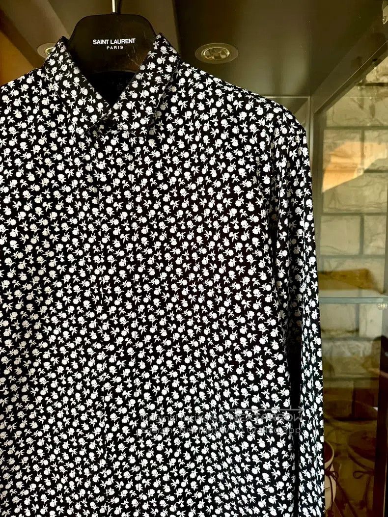 Dior Dior size 37 Black and White Rose Shirt Size US M / EU 48-50 / 2 - 2 Thumbnail