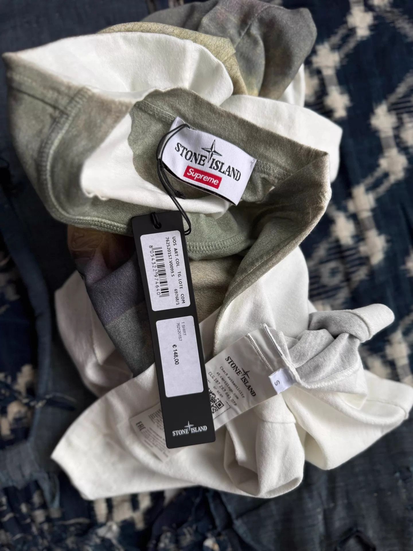 Supreme Supreme x Stone Island Mona Lisa SS Tee S Size US S / EU 44-46 / 1 - 9 Thumbnail