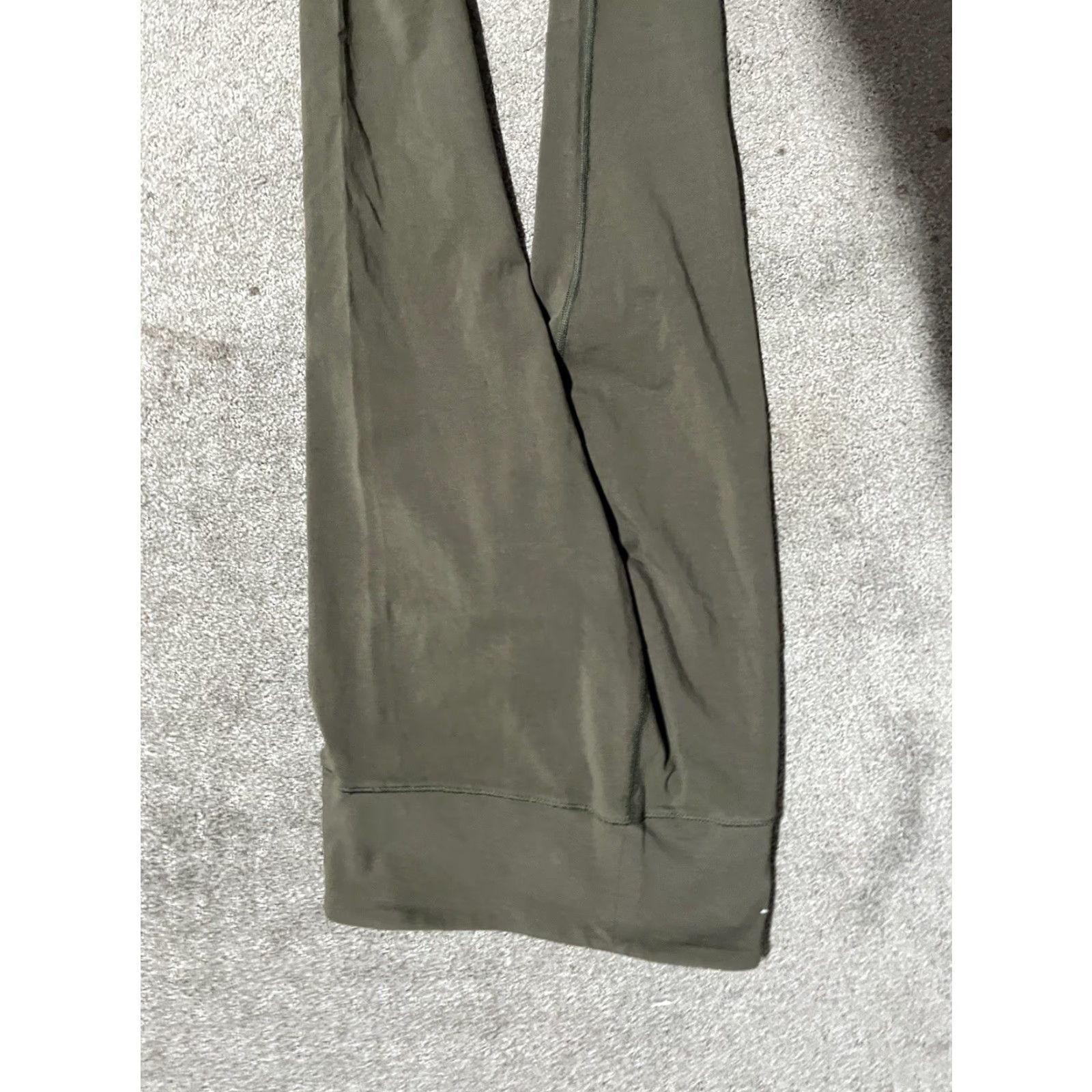 Vintage Aéropostale Green Leggings Women’s Size Small EUC Size 28" / US 6 / IT 42 - 4 Thumbnail