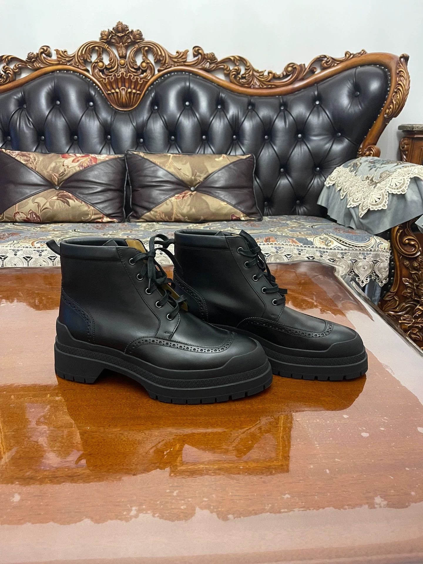 Hermes Hermes Men's Classic Mid-Calf Calfskin 42 Unworn Size US 9 / EU 42 - 1 Thumbnail