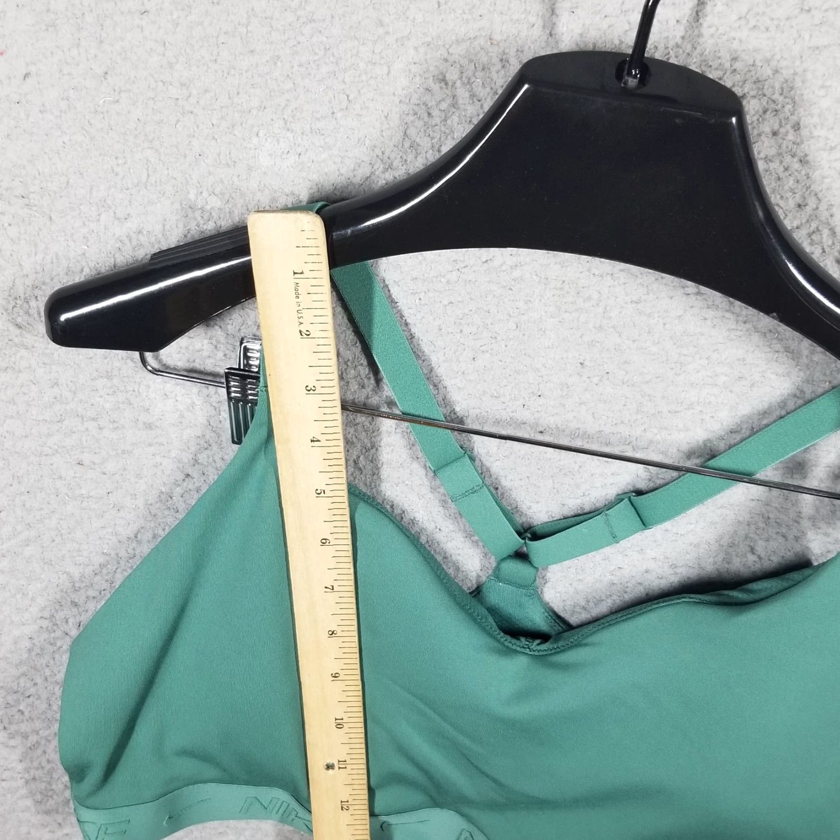 Nike Nike Women’s 1X Indy Light Support Padded Sports Bra Green FD1064-361 New Indy Light Nike Dri-FIT Sports Bra 1X Green Size ONE SIZE - 4 Thumbnail