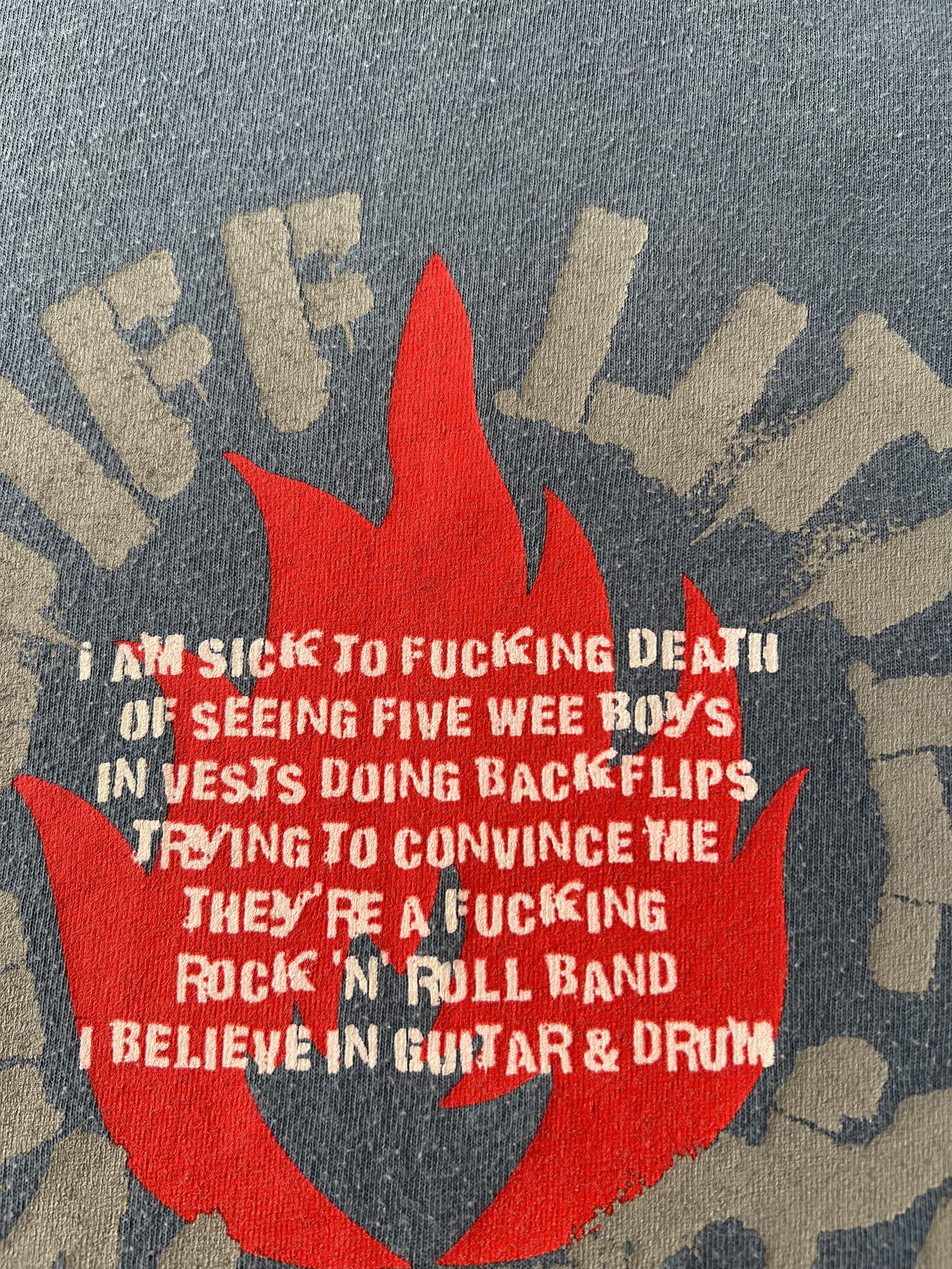 Band Tees Vintage 2004 Stiff Little Fingers Punk Rock Band T-shirt Size US L / EU 52-54 / 3 - 4 Thumbnail