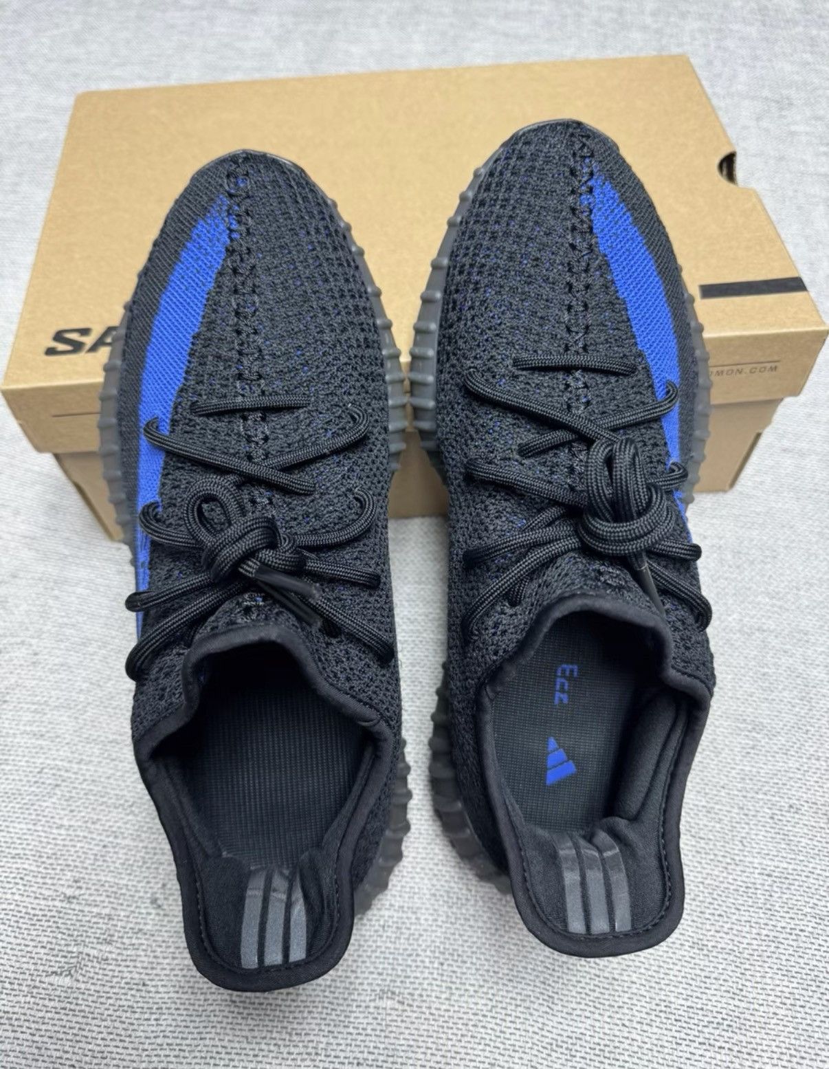Adidas Adidas Yeezy 350 Black Blue GY7164 K37 Size US 9.5 / EU 42-43 - 9 Thumbnail