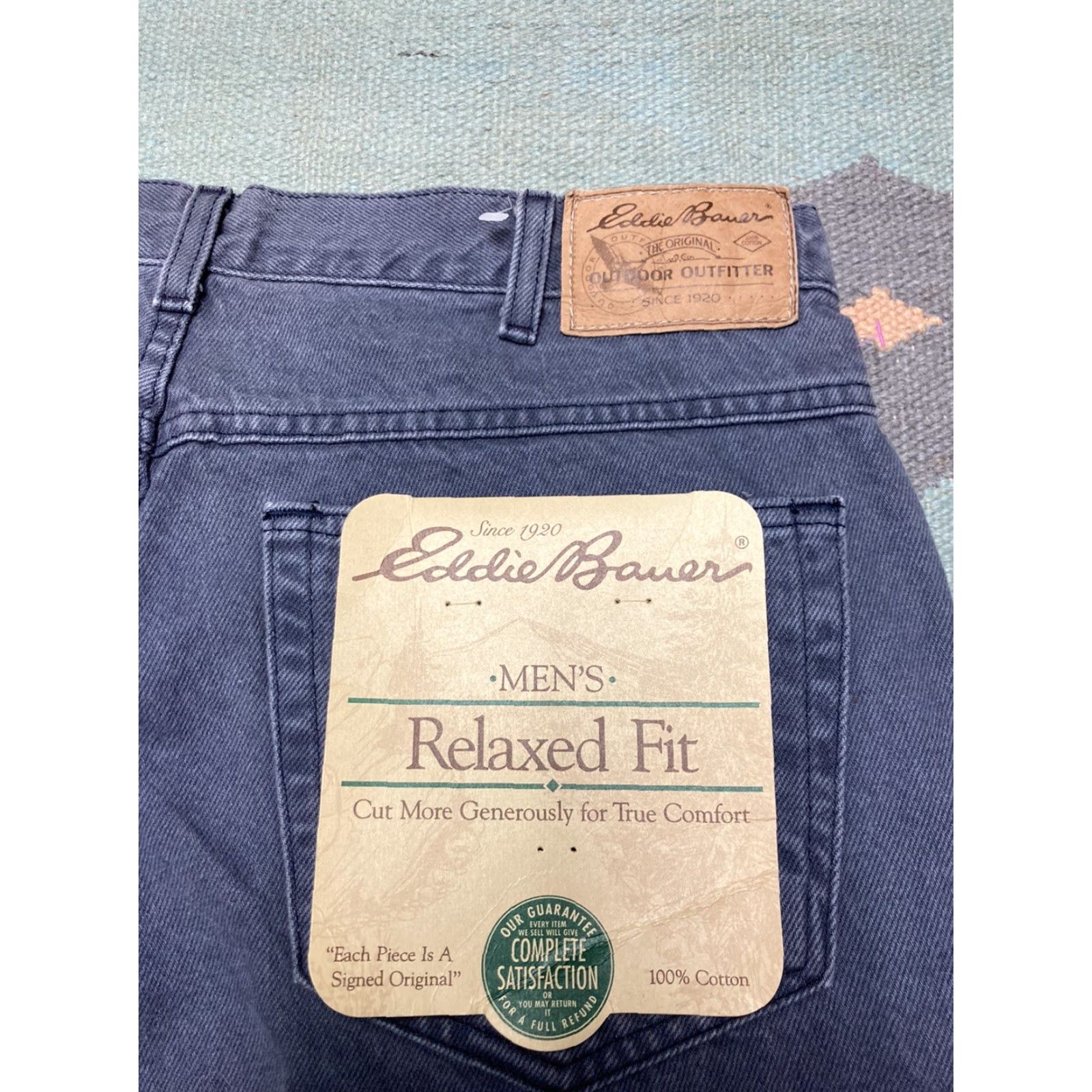 Eddie Bauer VINTAGE Eddie Bauer Jeans Relaxed Fit Men’s 36 Tall Long Blue 39 Inseam NOS NWT Regular 35 Waist Straight Size US 35 - 3 Thumbnail