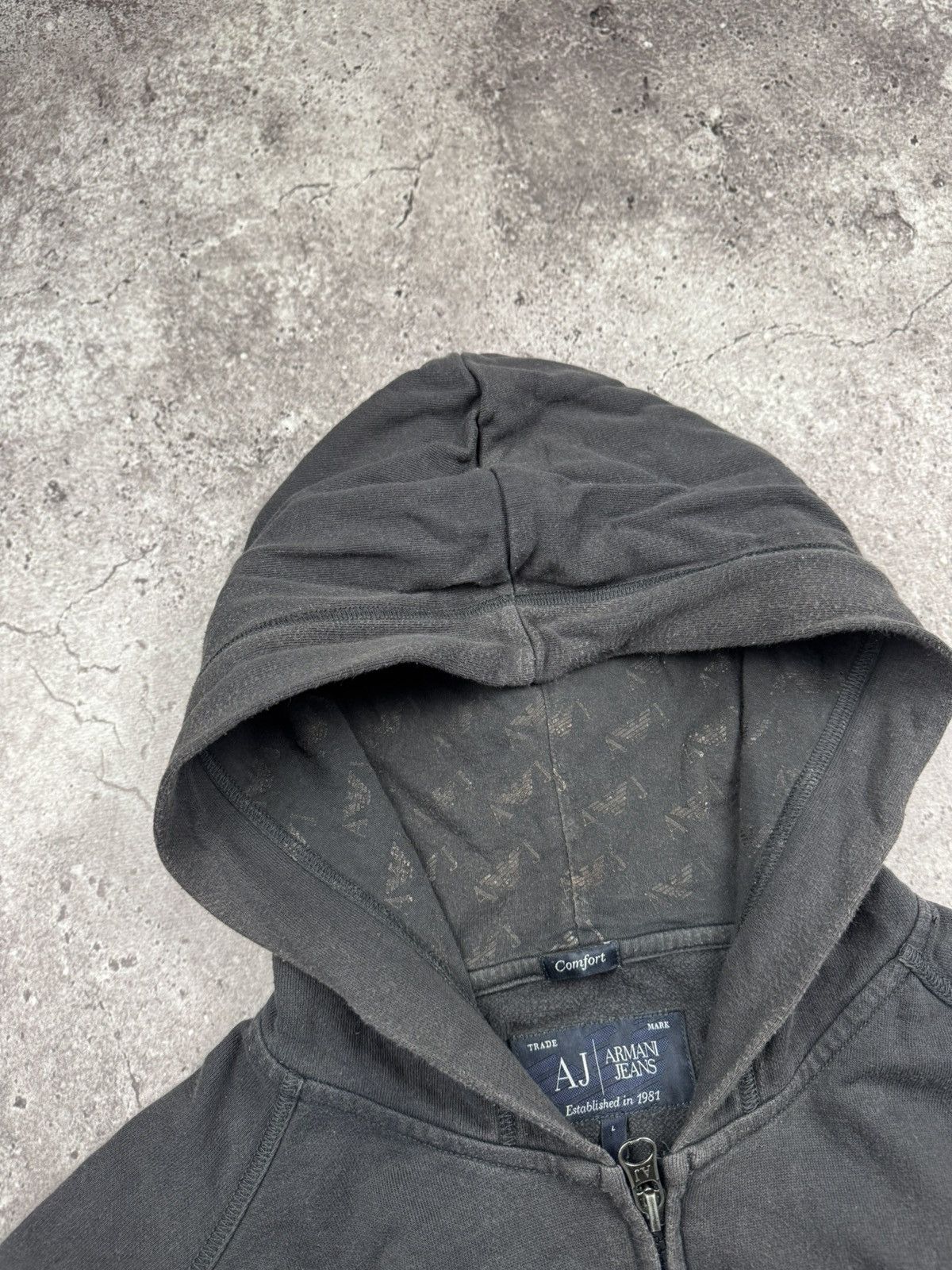 Armani Vintage Armani Jeans Y2K Faded Zip Hoodie Avant Garde Japan Size US L / EU 52-54 / 3 - 4 Thumbnail