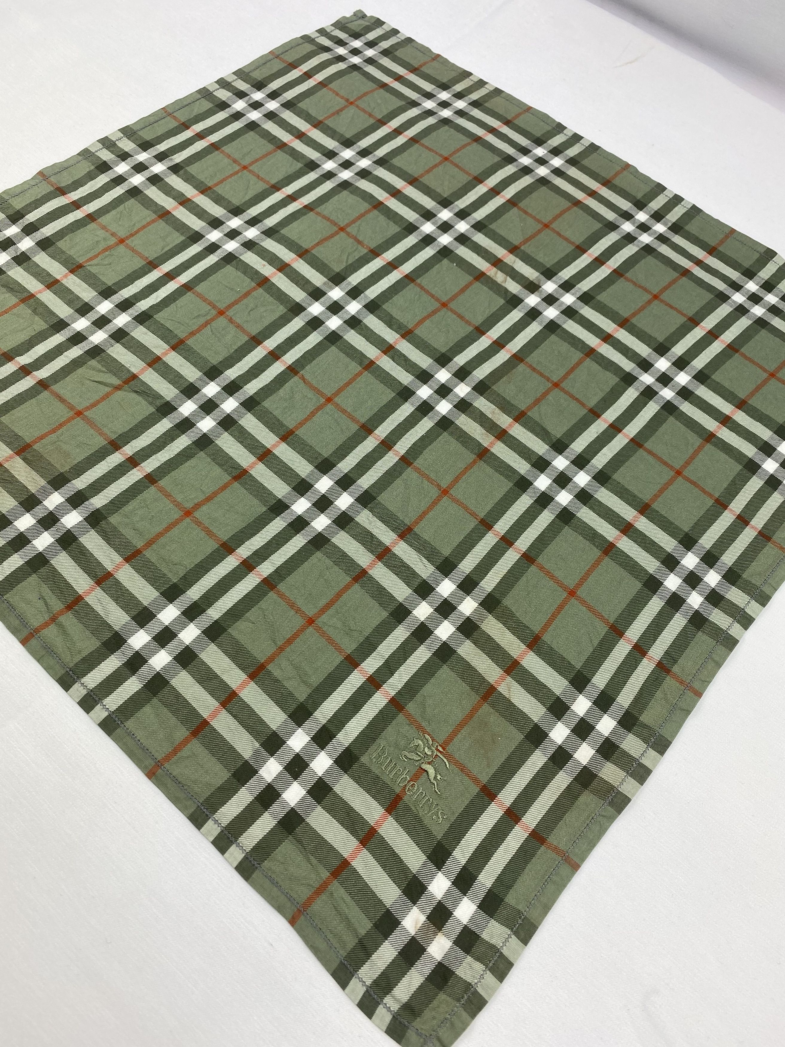 Burberry Burberry Handkerchief / Bandana / Neckerchief Size ONE SIZE - 4 Thumbnail