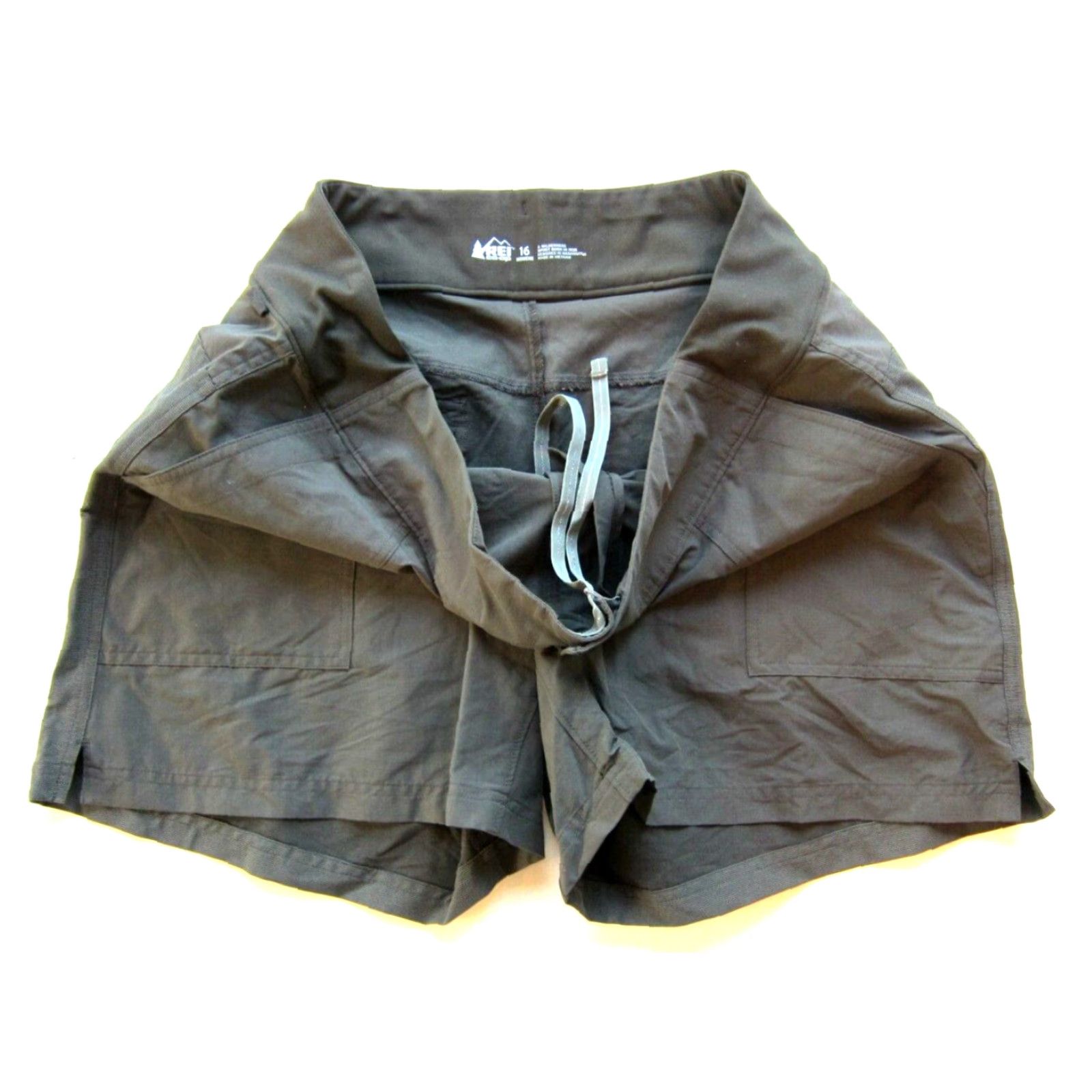 Vintage VINTAGE REI Built On Purpose Grey Nylon Stretch Active Pocket Chino Shorts Women 16 Size 38" / US 16 / IT 52 - 3 Thumbnail