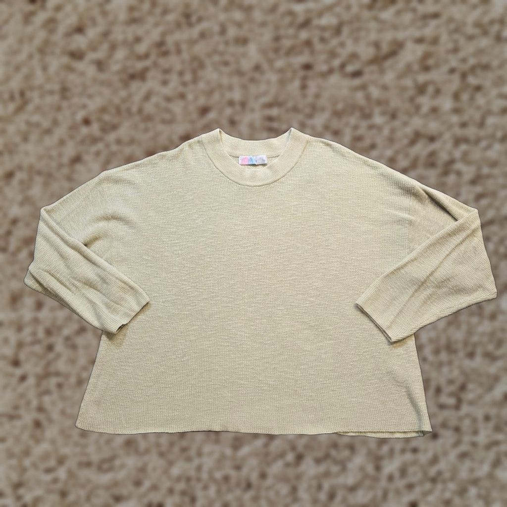 Free People VINTAGE Free People Top Womens Size XL Beige Textured Oversized Boxy Long Sleeve Basic Size XL / US 12-14 / IT 48-50 - 1 Thumbnail