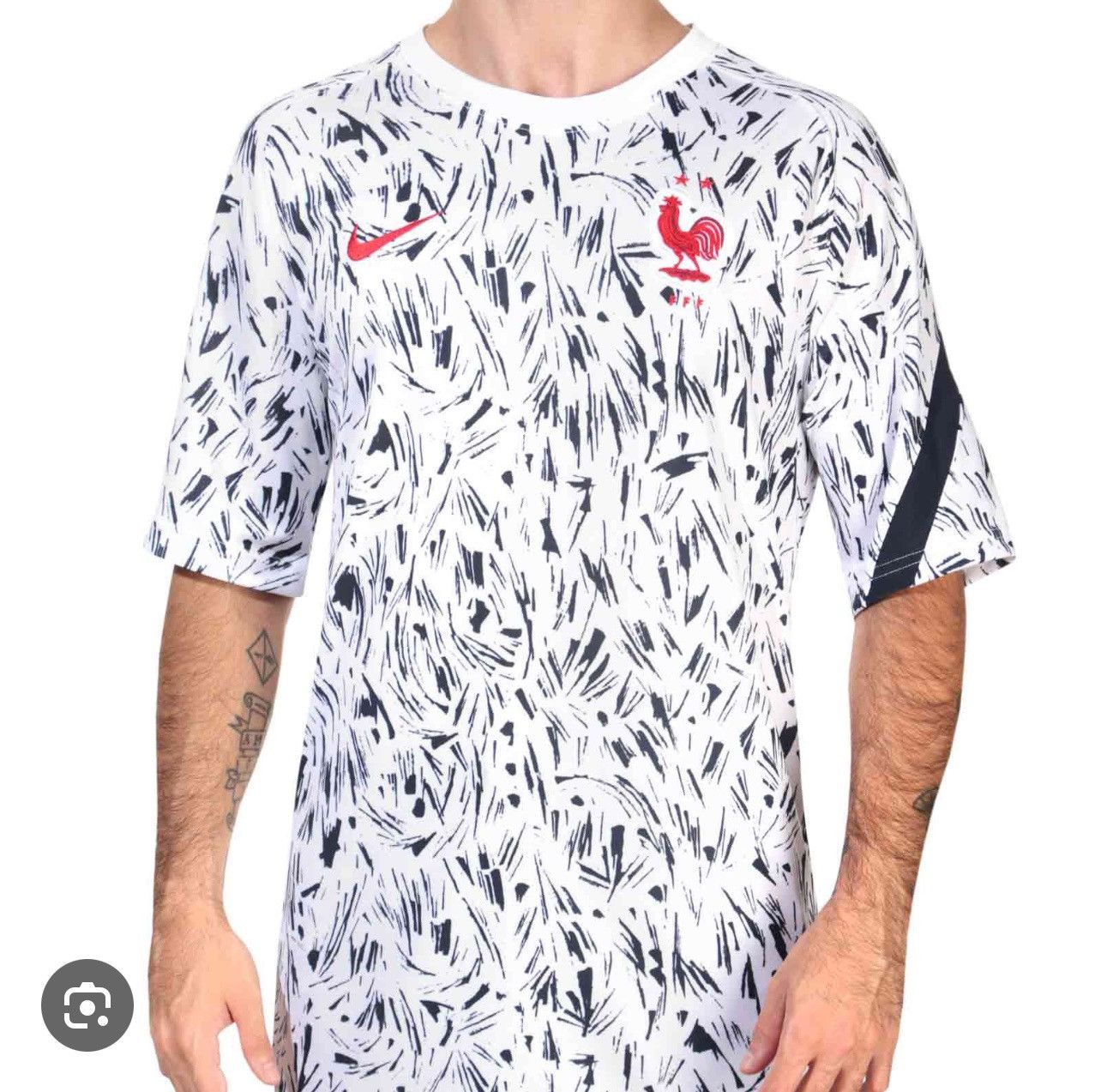 Nike × Vintage NIKE France National Team 2020 Pre-Match Jersey Men’s Size US L / EU 52-54 / 3 - 4 Thumbnail