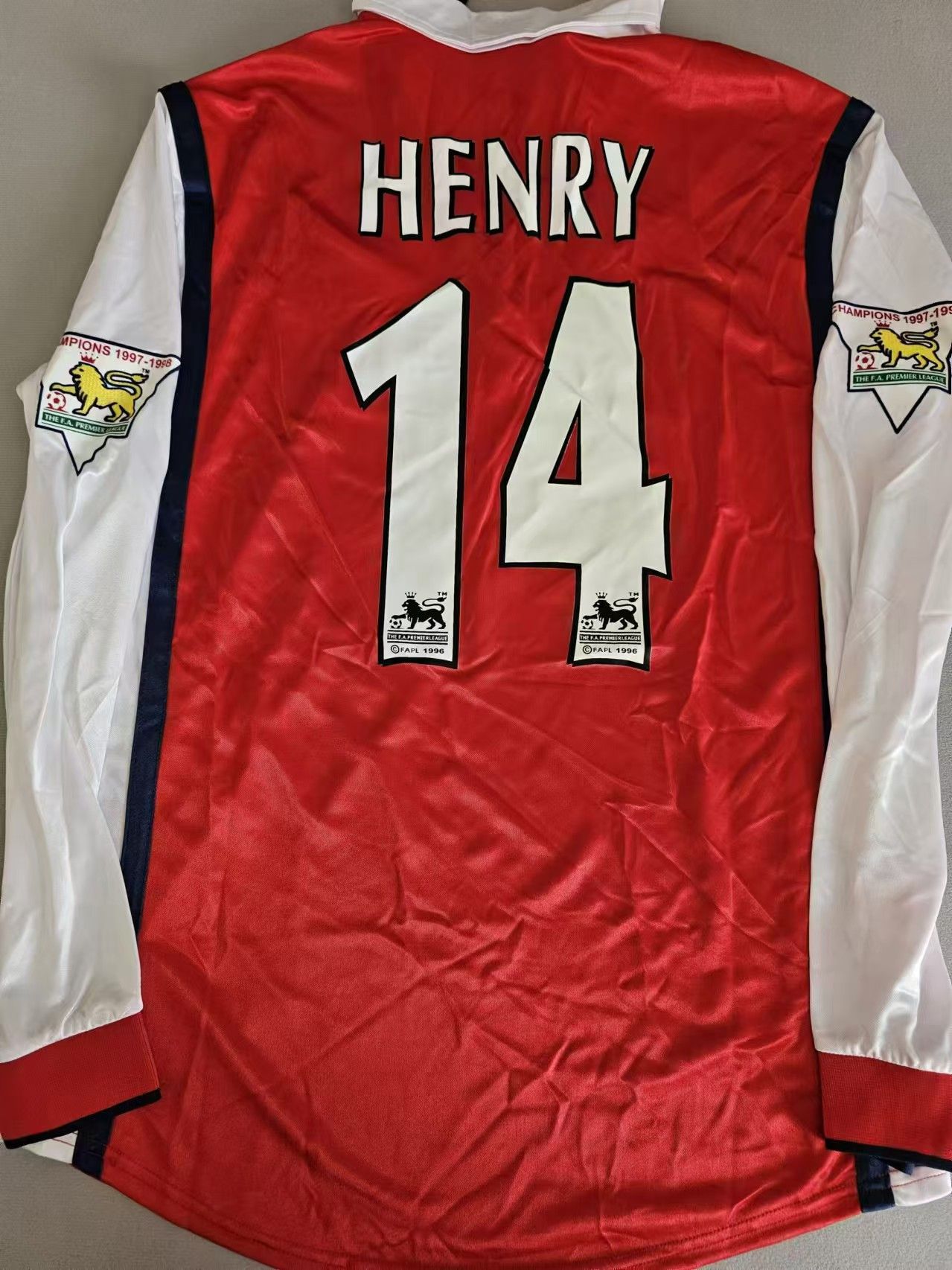 Other 1998 99 Arsenal 14 Henry Jersey Longsleeve Size US XXL / EU 58 / 5 - 1 Thumbnail