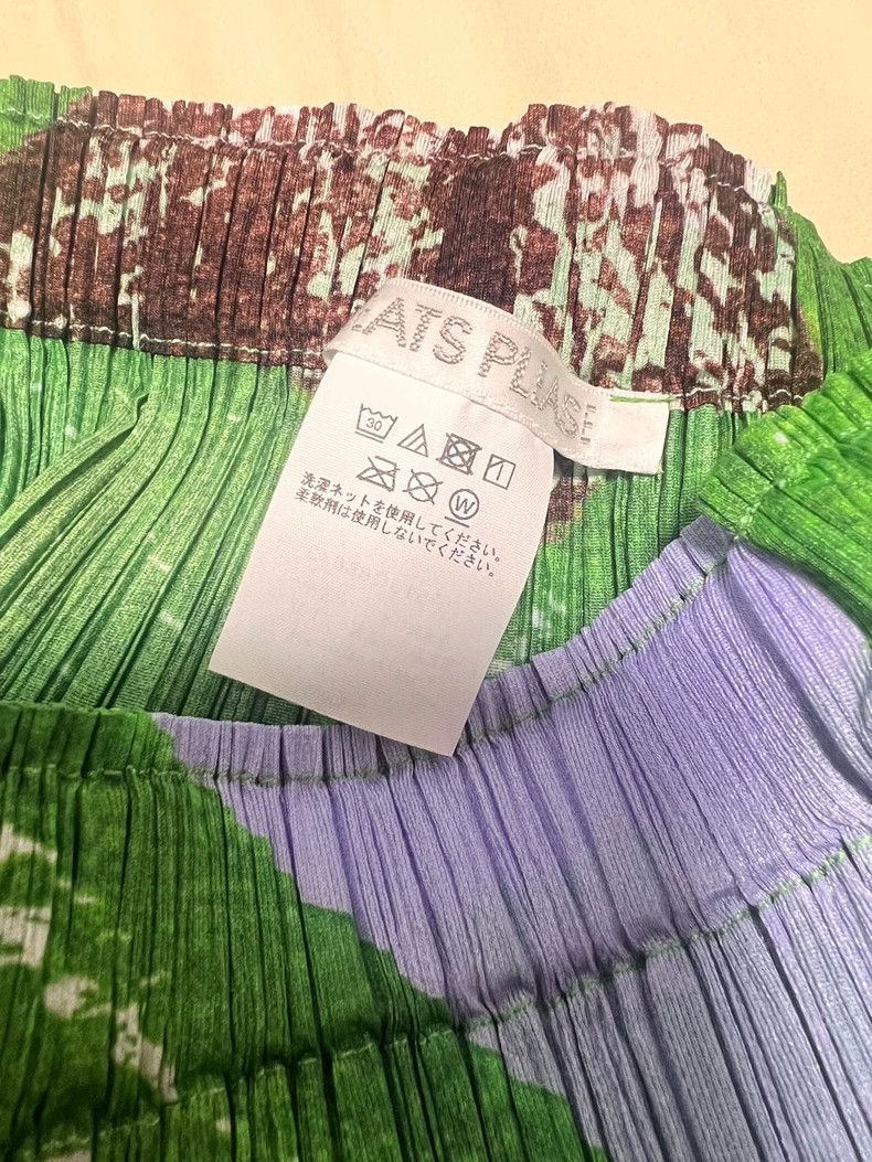 Issey Miyake issey miyake size:3 Purple skirt 2506-Nextarrow Size 42" / US 20 - 3 Thumbnail