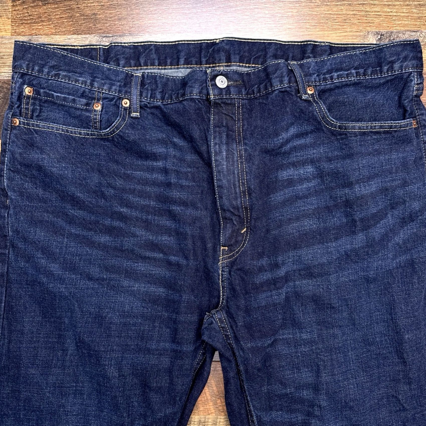 Levi's Levi's 559 Relaxed Straight Jeans Men 44x32 Blue Denim Medium Wash 5-Pocket Stretch Distressed No N/A? Size US 44 / EU 60 - 4 Thumbnail