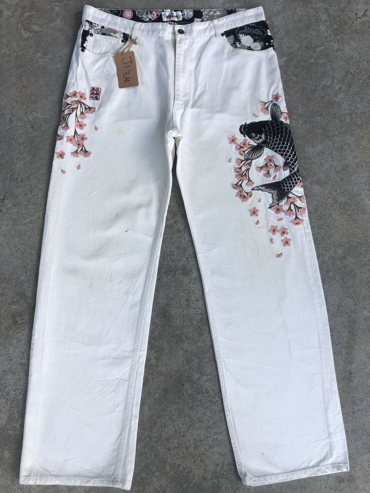 Karakuri Tamashii Karakuri Tamashii Embroidered Jeans Koi Size US 36 / EU 52 - 1 Thumbnail