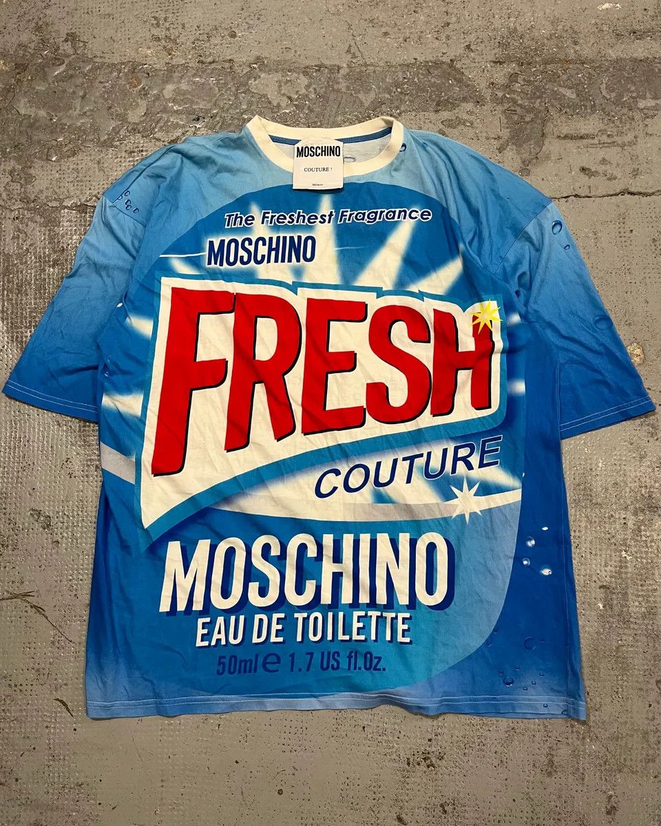 Moschino SS2019 Moschino Blue Fresh Fragrance Bottle T-Shirt Size US L / EU 52-54 / 3 - 1 Thumbnail