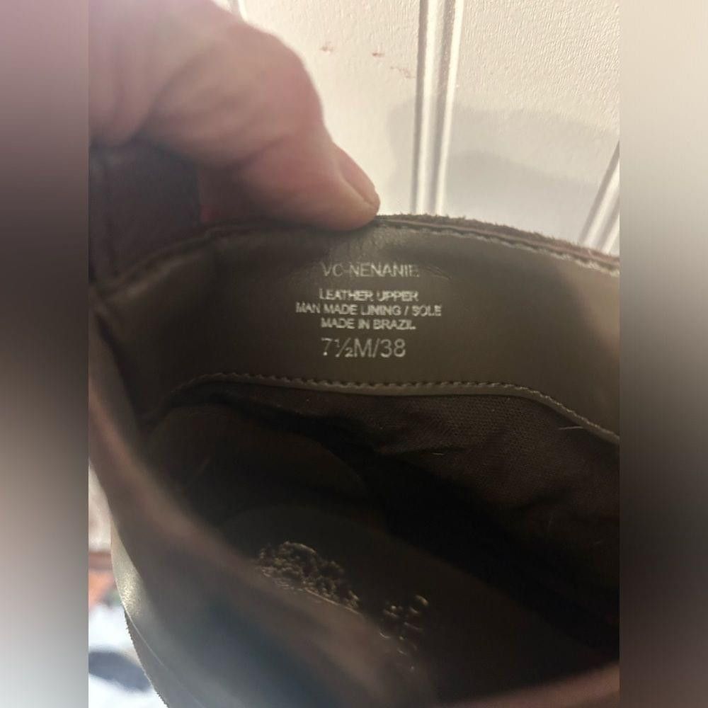Vince Camuto Vince Camuto brown leather/suede Booties size 7.5 Size US 7.5 / IT 37.5 - 5 Thumbnail