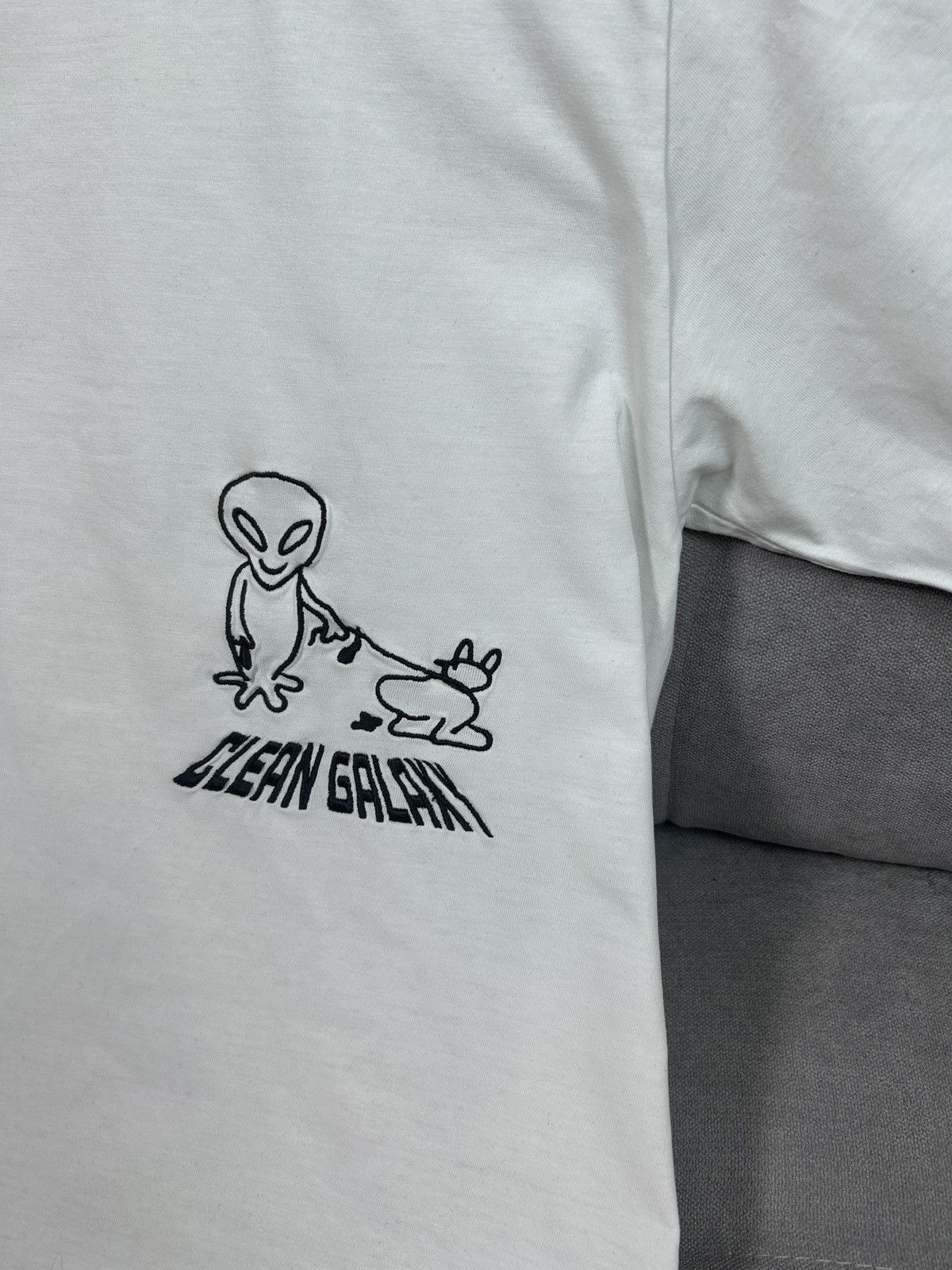 Other Diesel Clean Galaxy White Tee SZ L Size US L / EU 52-54 / 3 - 6 Thumbnail