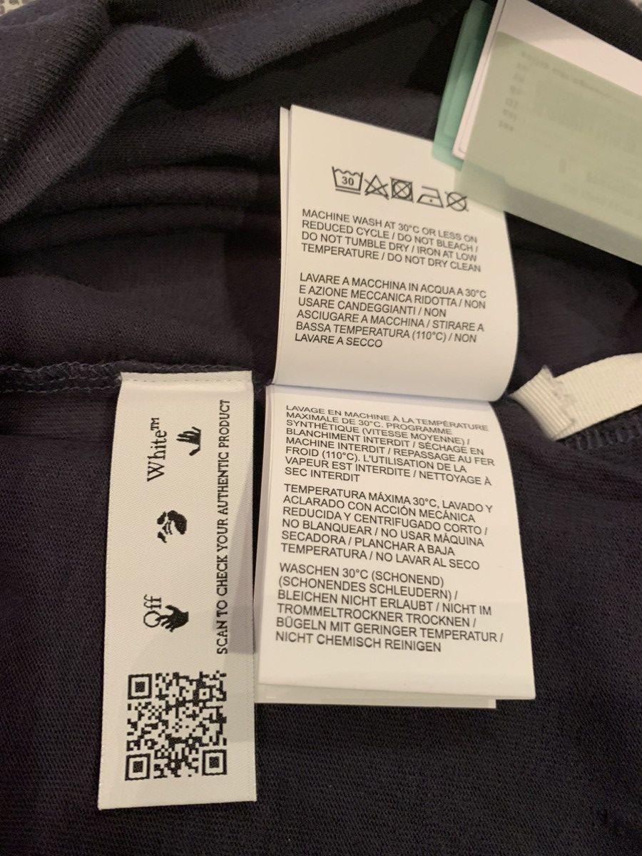 Off-White Off-White Two-Tone Striped Motif T-Shirt S Size US S / EU 44-46 / 1 - 10 Thumbnail