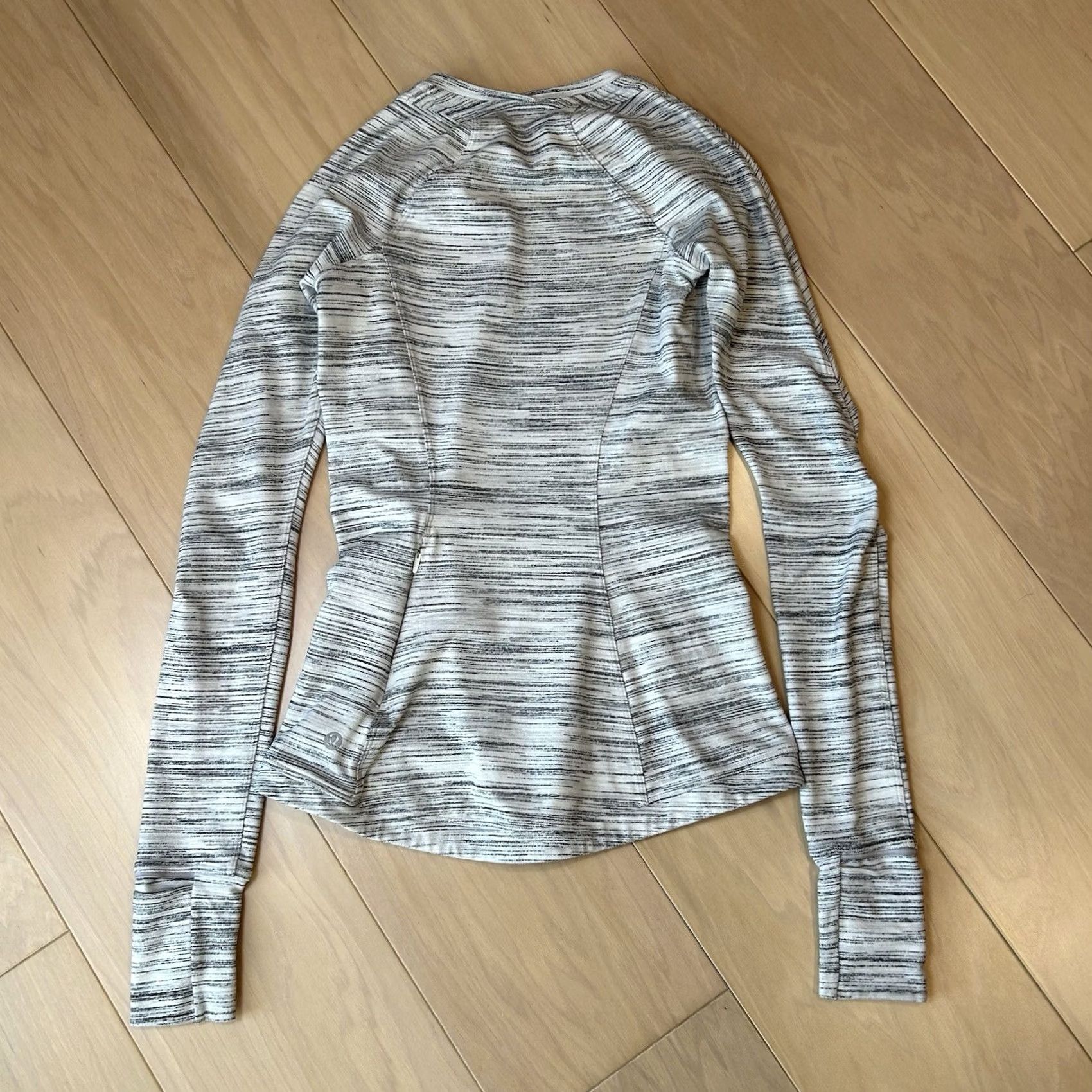 Lululemon Lululemon Runderful Top Space Dye Camo Long Sleeve Women’s 2 Shirt Slim Polyester Heathered Pocket Size XS / US 0-2 / IT 36-38 - 3 Thumbnail