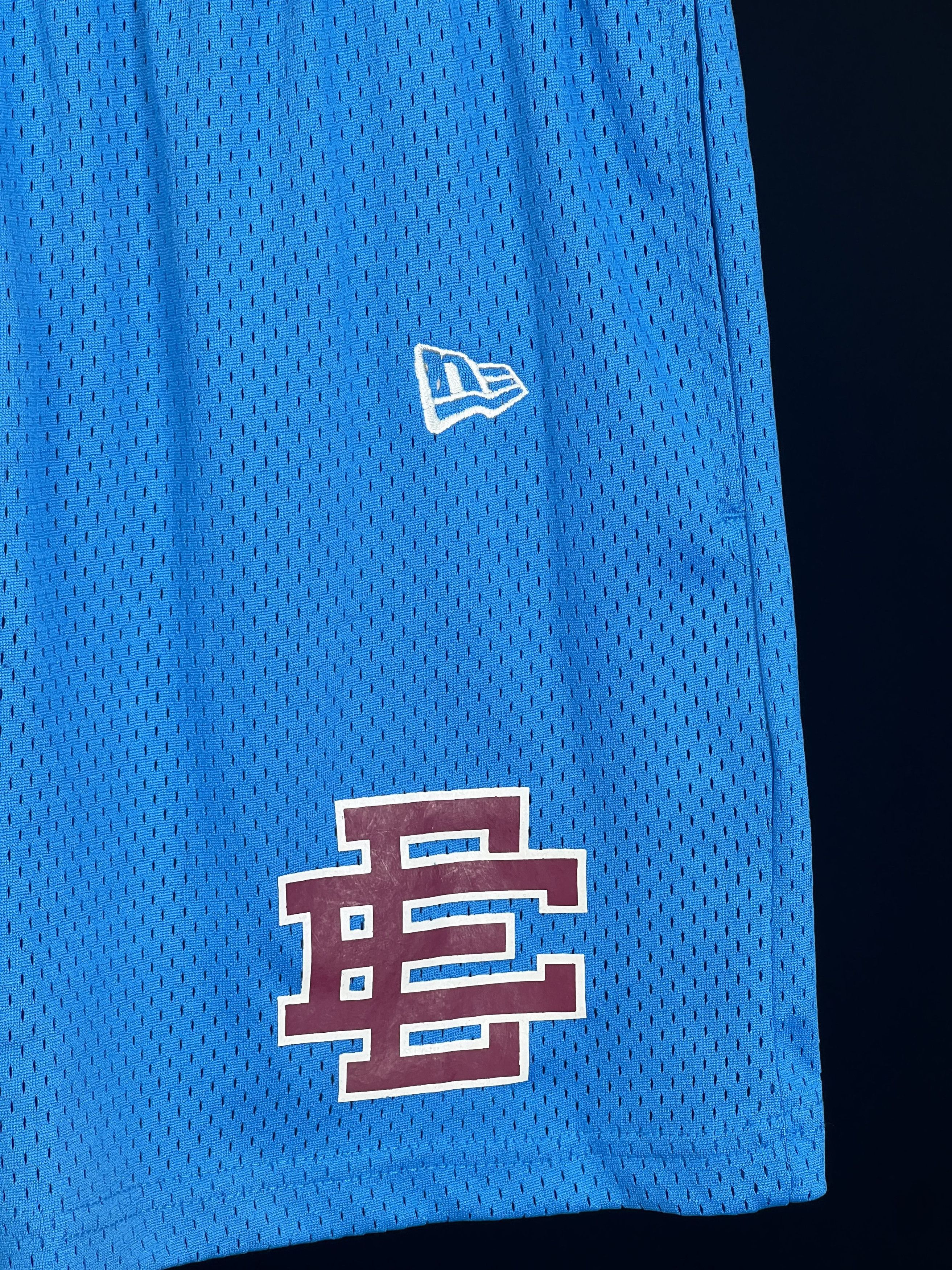 Eric Emanuel × New Era Brand New EE Basic Short Philadelphia Phillies Size M Size US 32 / EU 48 - 2 Thumbnail