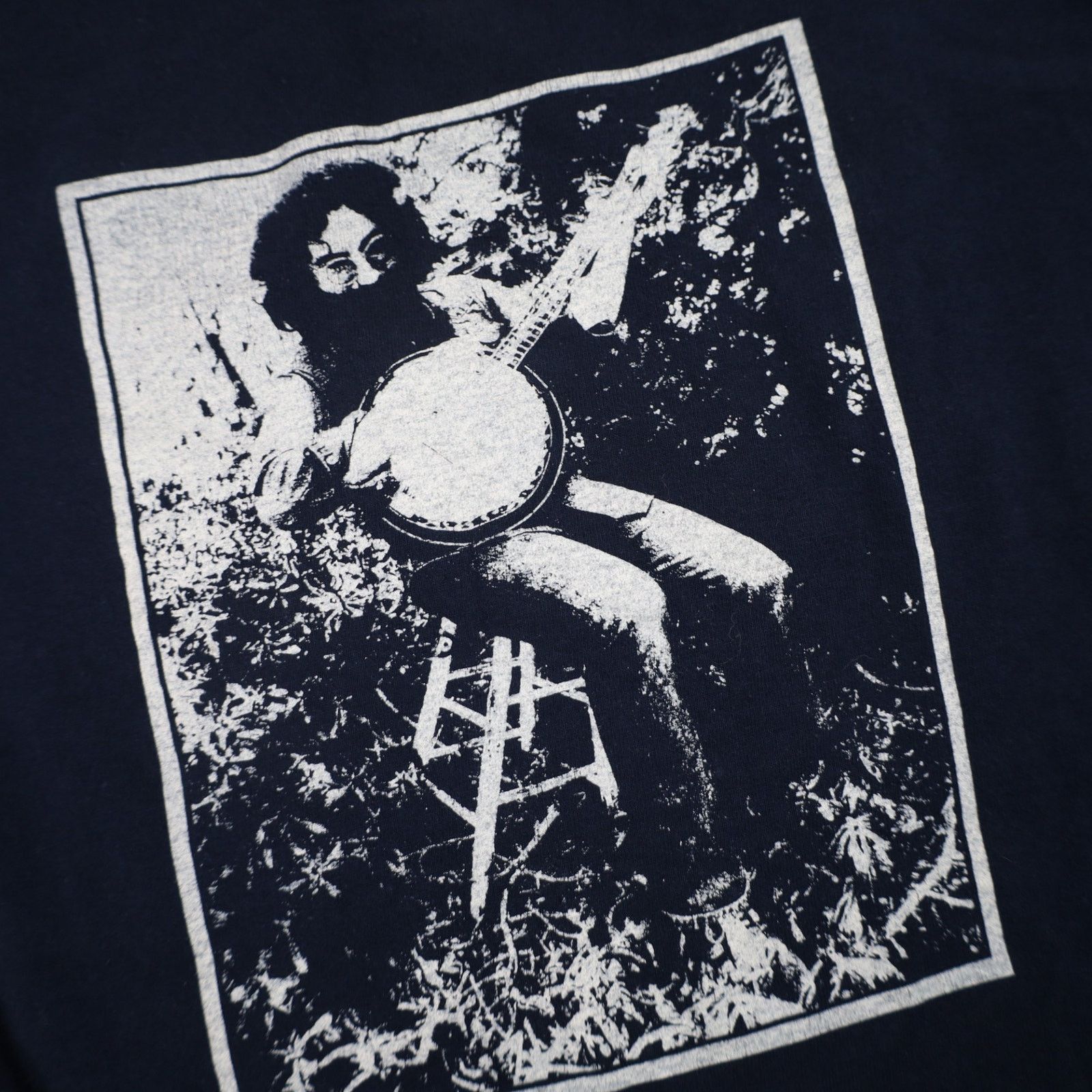 Grateful Dead × Vintage Vintage Jerry Garcia Banjo Hand Logo Graphic T Shirt Size US S / EU 44-46 / 1 - 6 Thumbnail