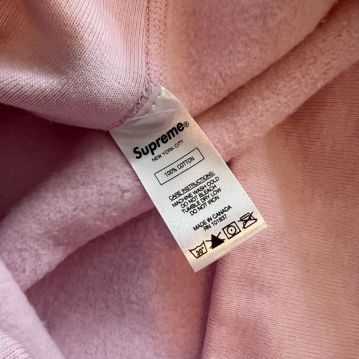 Supreme NEW Supreme Bandana Box Logo Hoodie Pink Paisley Medium Size US M / EU 48-50 / 2 - 8 Thumbnail