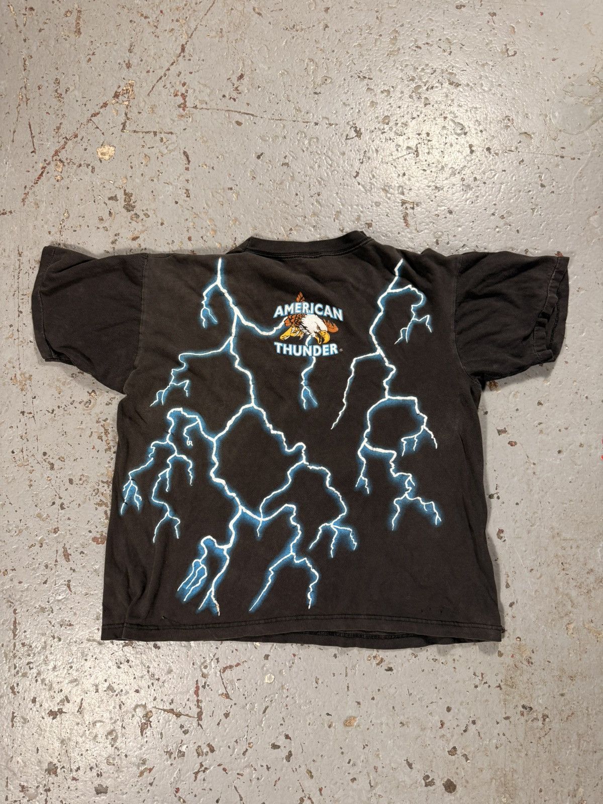 Other American Thunder Lightning Native Faded Tee Size US L / EU 52-54 / 3 - 9 Thumbnail