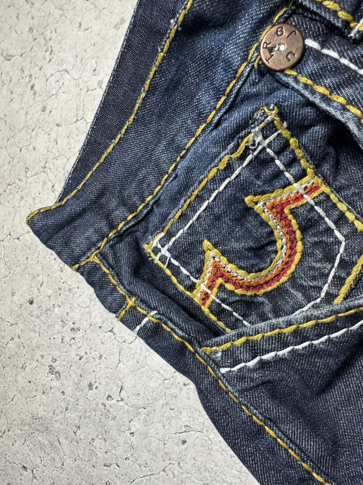 True Religion True Religion Big Logo Baggy Denim Jeans Made In USA Size US 32 / EU 48 - 5 Thumbnail