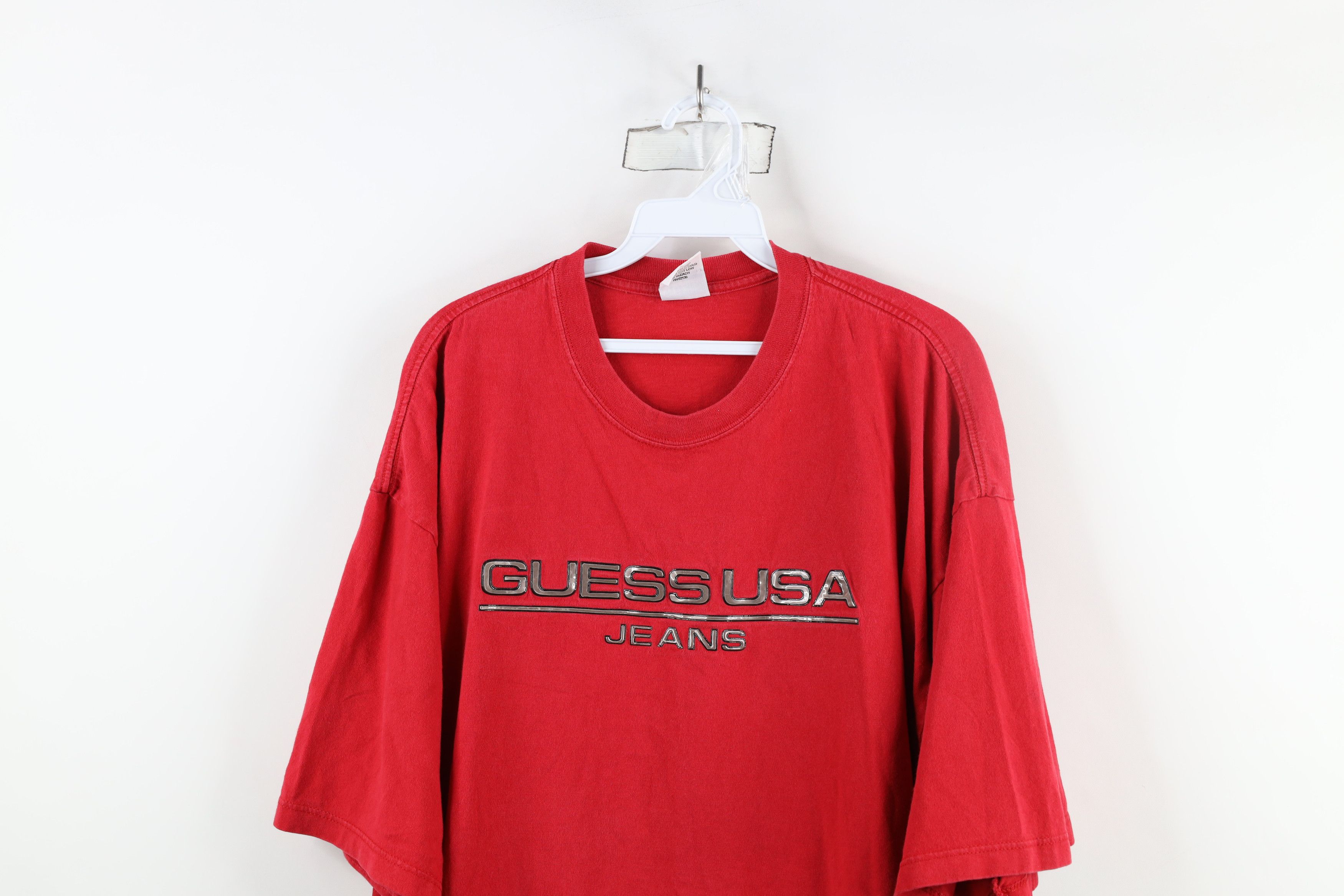 Guess × Vintage Vintage 90s Guess Spell Out Bubble Letter T-Shirt Red USA Size US XXL / EU 58 / 5 - 2 Thumbnail