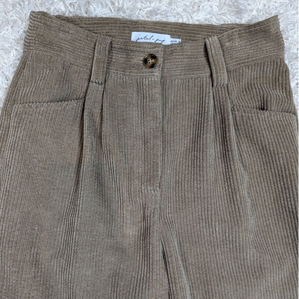 Other Petal & Pup High Waisted Pleated Corduroy Pants Tan Size 4 Size 27" / US 4 / IT 40 - 11 Thumbnail