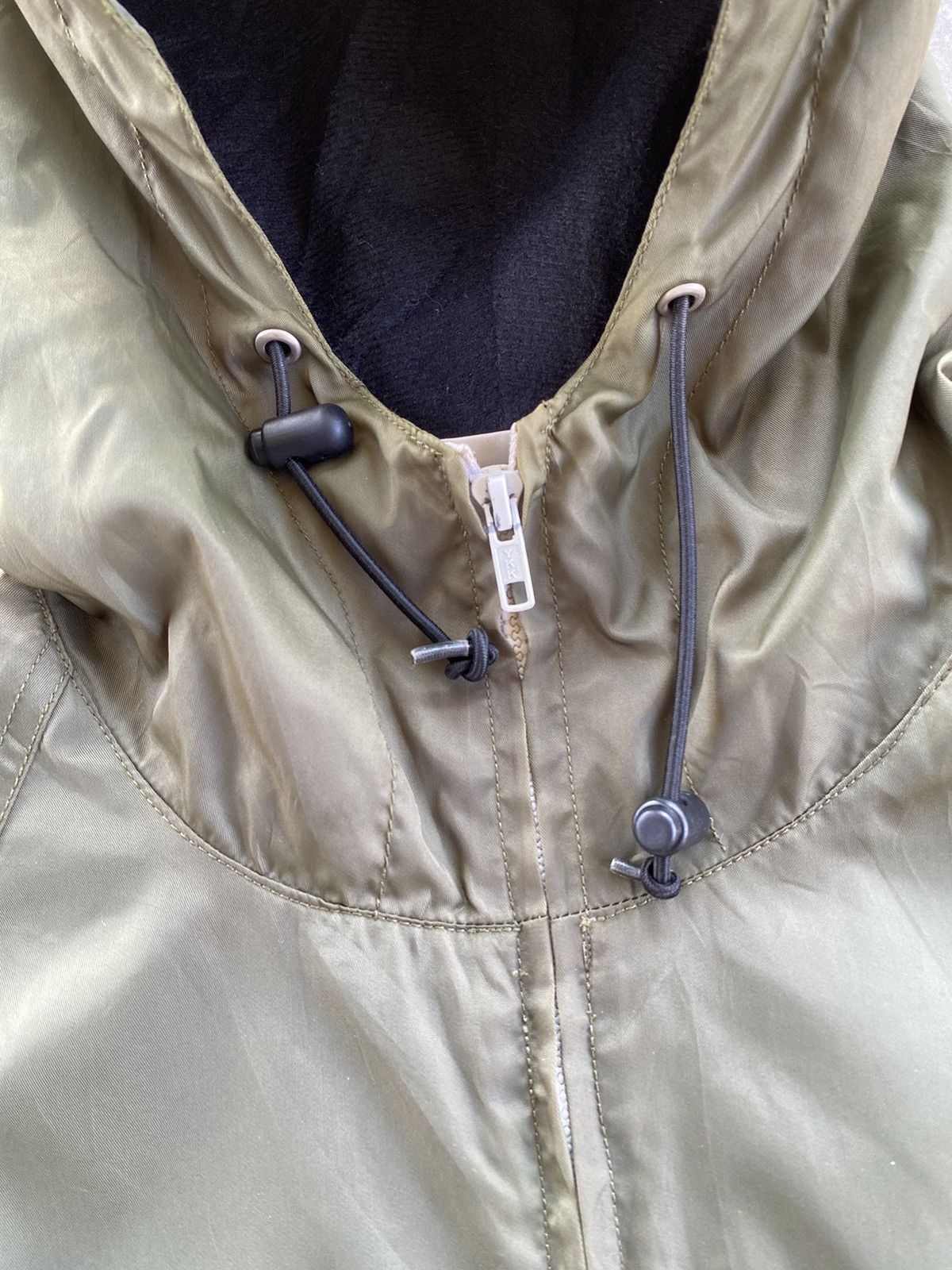 Vintage Vintage Bitch Skateboards Anorak Hoodie Jacket Size US L / EU 52-54 / 3 - 8 Thumbnail