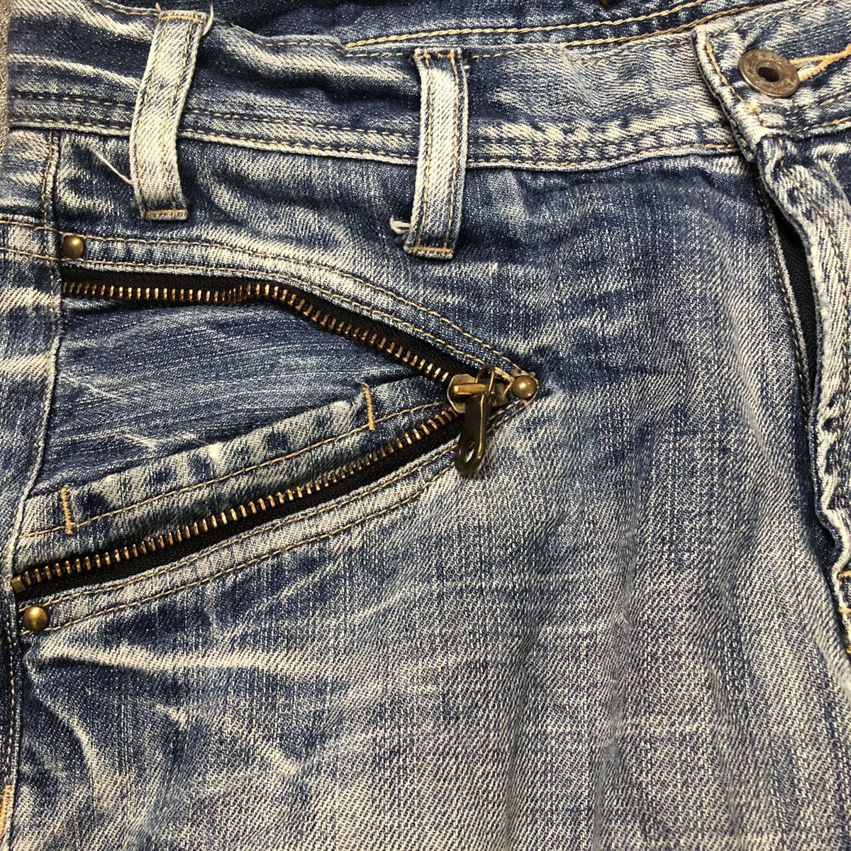 If Six Was Nine × Japanese Brand × Le Grande Bleu (L.G.B.) VINTAGE JAPANESE BRAND HERITAGE STONE DENIM JEANS Size US 32 / EU 48 - 10 Thumbnail