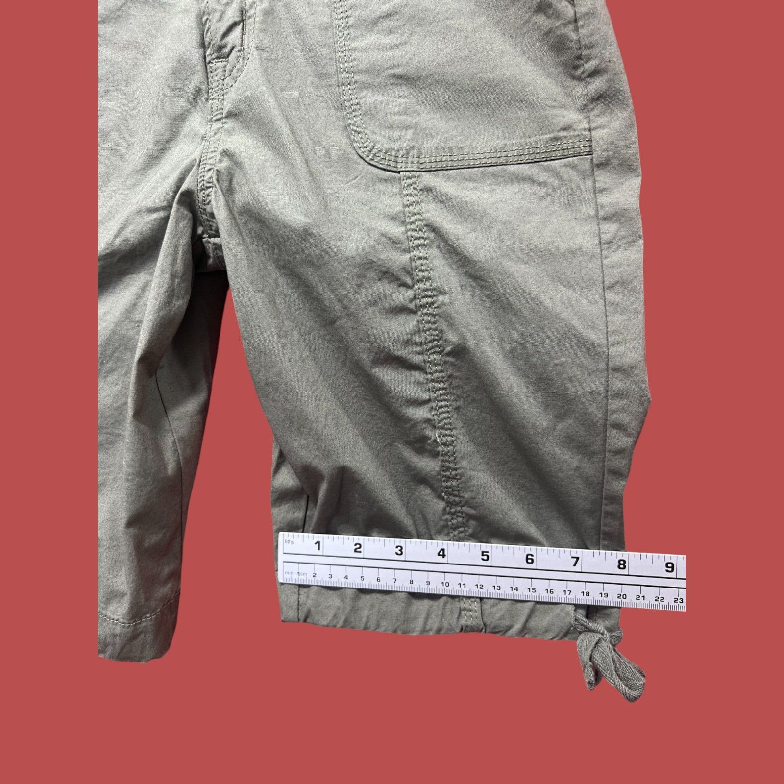 Other ST John's Bay - Women's Mid-Rise Cargo Bermuda Short - Olive Size 26" / US 2 / IT 38 - 9 Thumbnail