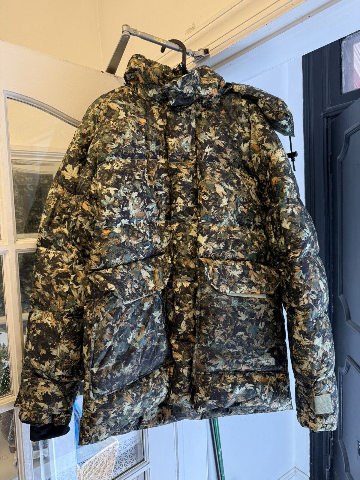The North Face The North Face 73 Leaf-Print Padded Jacket Size US M / EU 48-50 / 2 - 2 Thumbnail
