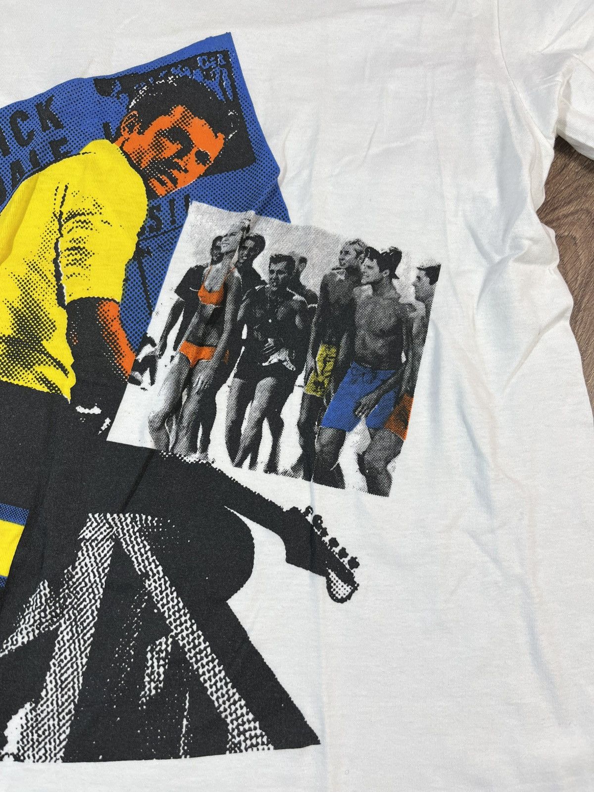 Vintage Vintage Dick Dale 🏄 Surf Style Rock Very Rare T Shirt Size US L / EU 52-54 / 3 - 3 Thumbnail