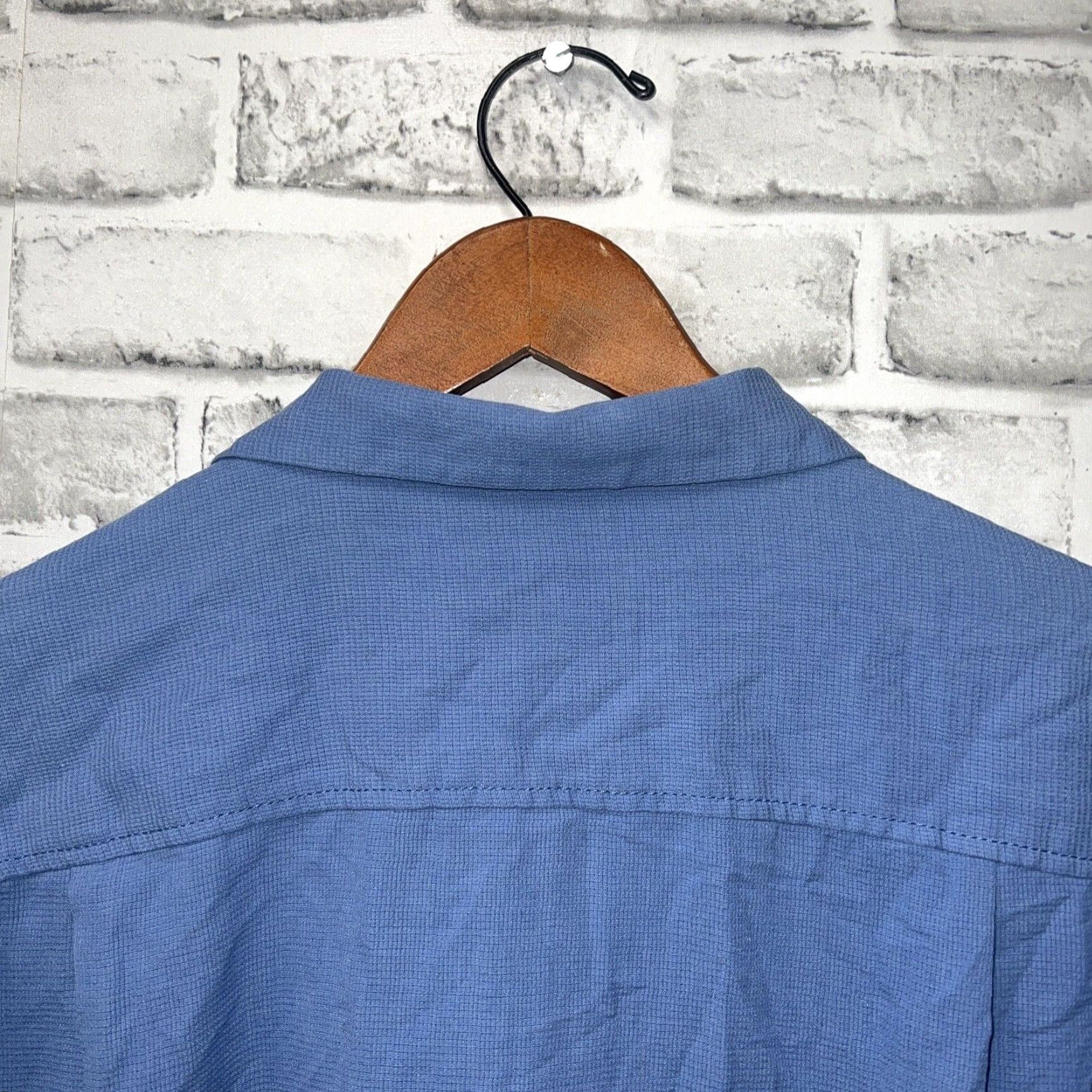 Tommy Bahama TOMMY BAHAMA Blue Silk Blend Hawaiian Shirt Button-Up Short Sleeve Mens Size M Size US M / EU 48-50 / 2 - 5 Thumbnail