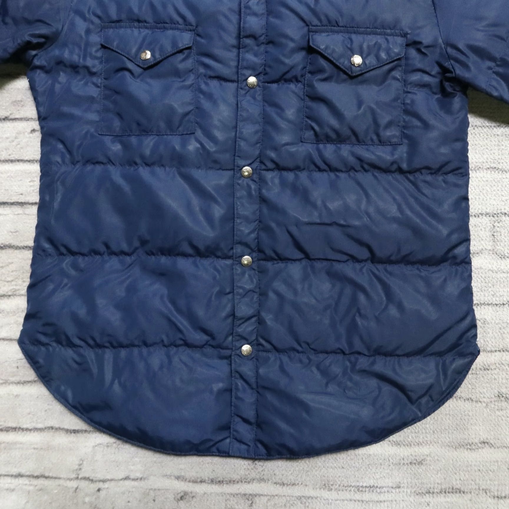 The North Face Vintage North Face Quilted Puffer Western Jacket Shirt Navy XL Mens Size US XL / EU 56 / 4 - 3 Thumbnail
