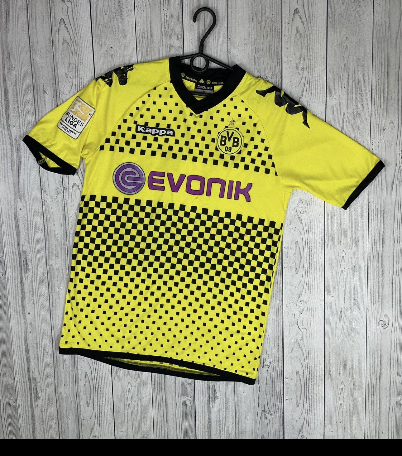 Vintage Vintage Borussia Dortmund soccer tee 11 Gotze rare size M Size US M / EU 48-50 / 2 - 2 Thumbnail