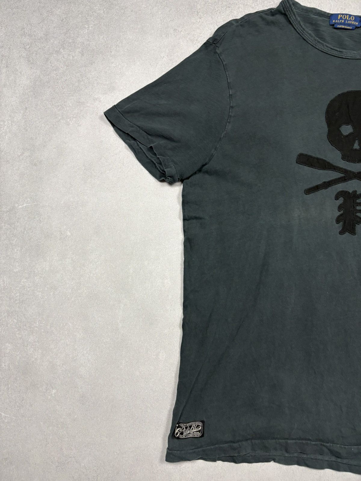 Polo Ralph Lauren Polo Ralph Lauren Avant Garde Skull Crossed Bats Y2K Tee XL Size US XL / EU 56 / 4 - 3 Thumbnail