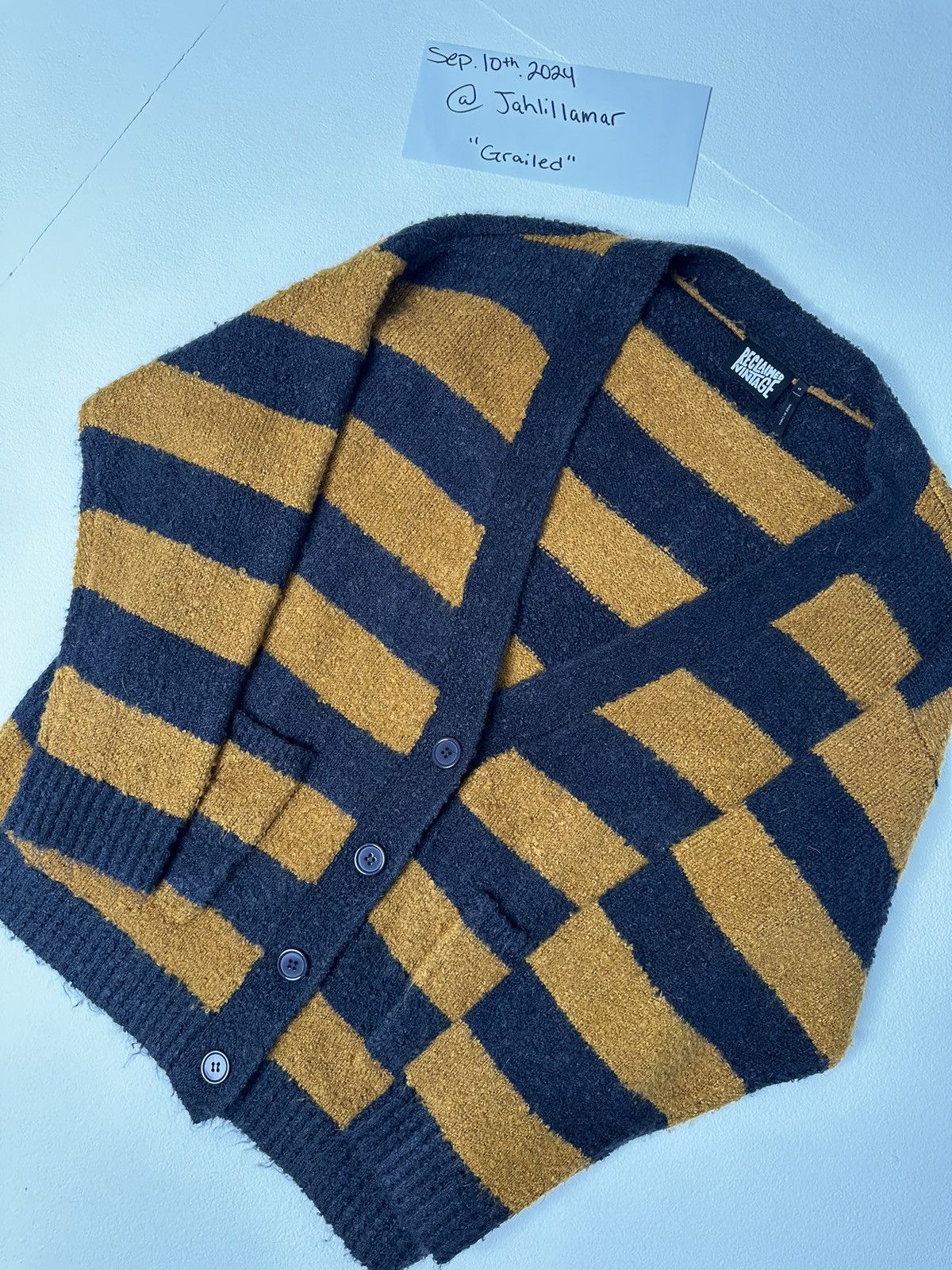 Vintage Reclaimed Vintage Cardigan Sweater Size US S / EU 44-46 / 1 - 3 Thumbnail